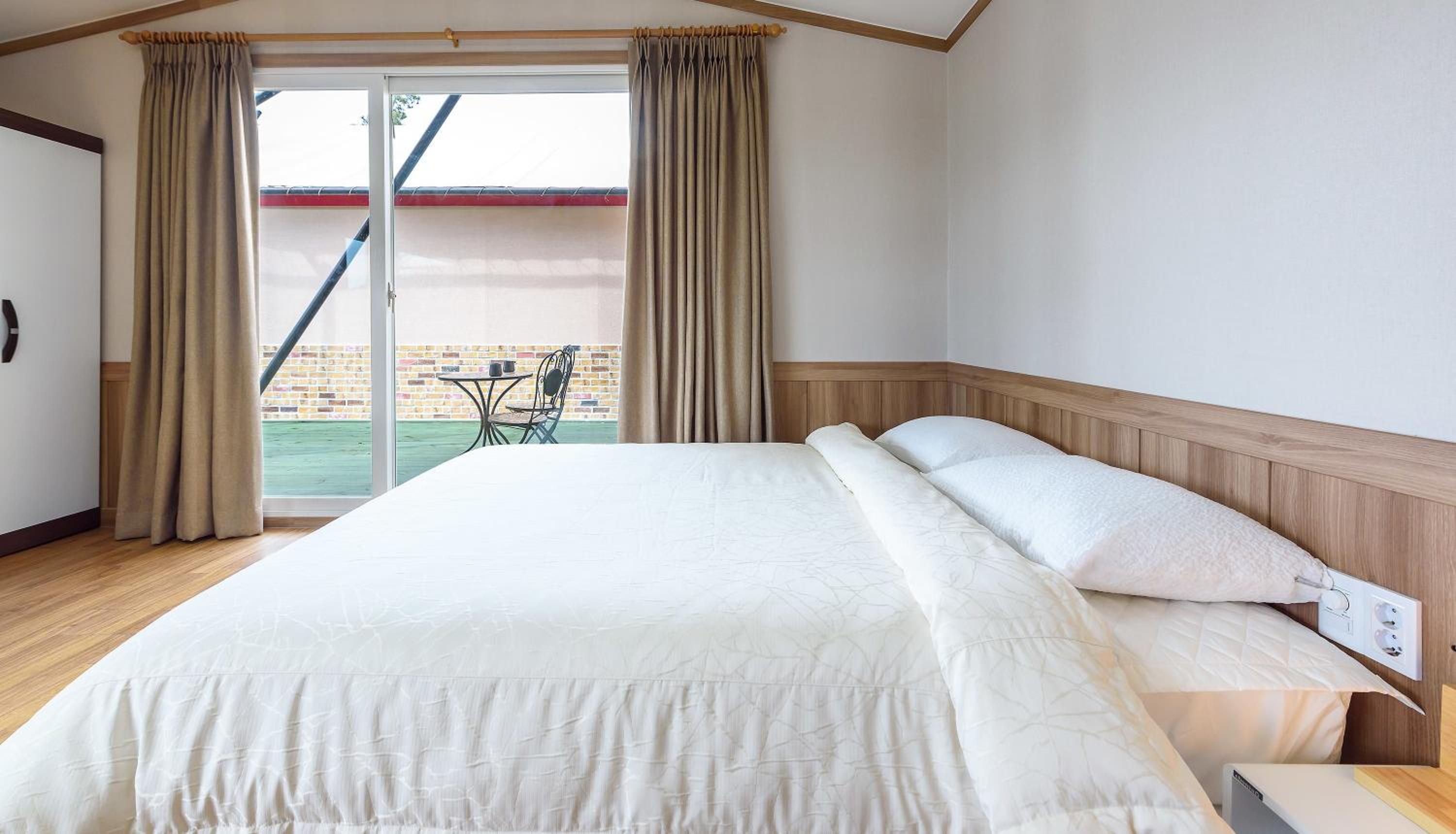 Double Room - Photo 2