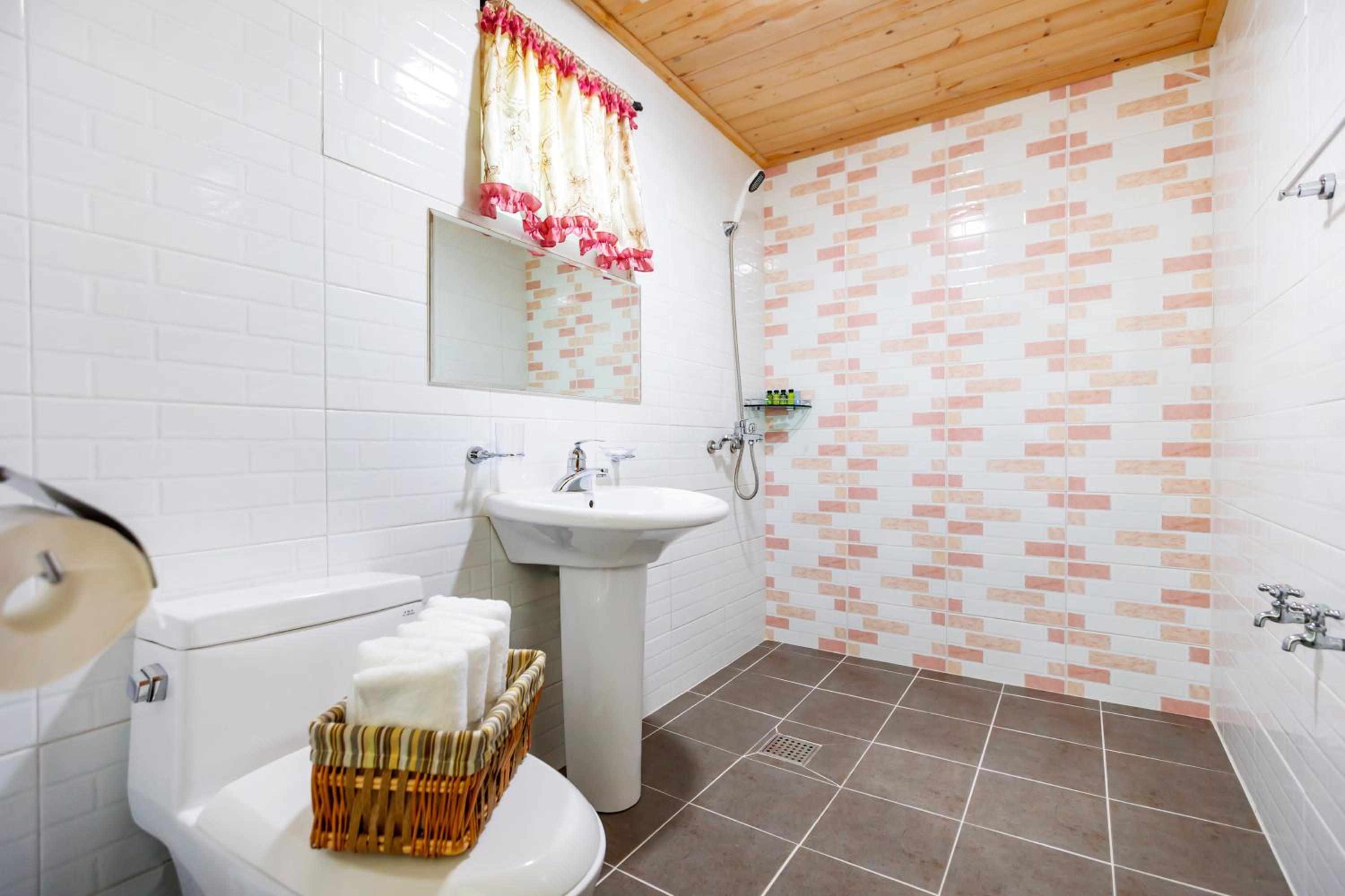 Double Room 3 photo 2