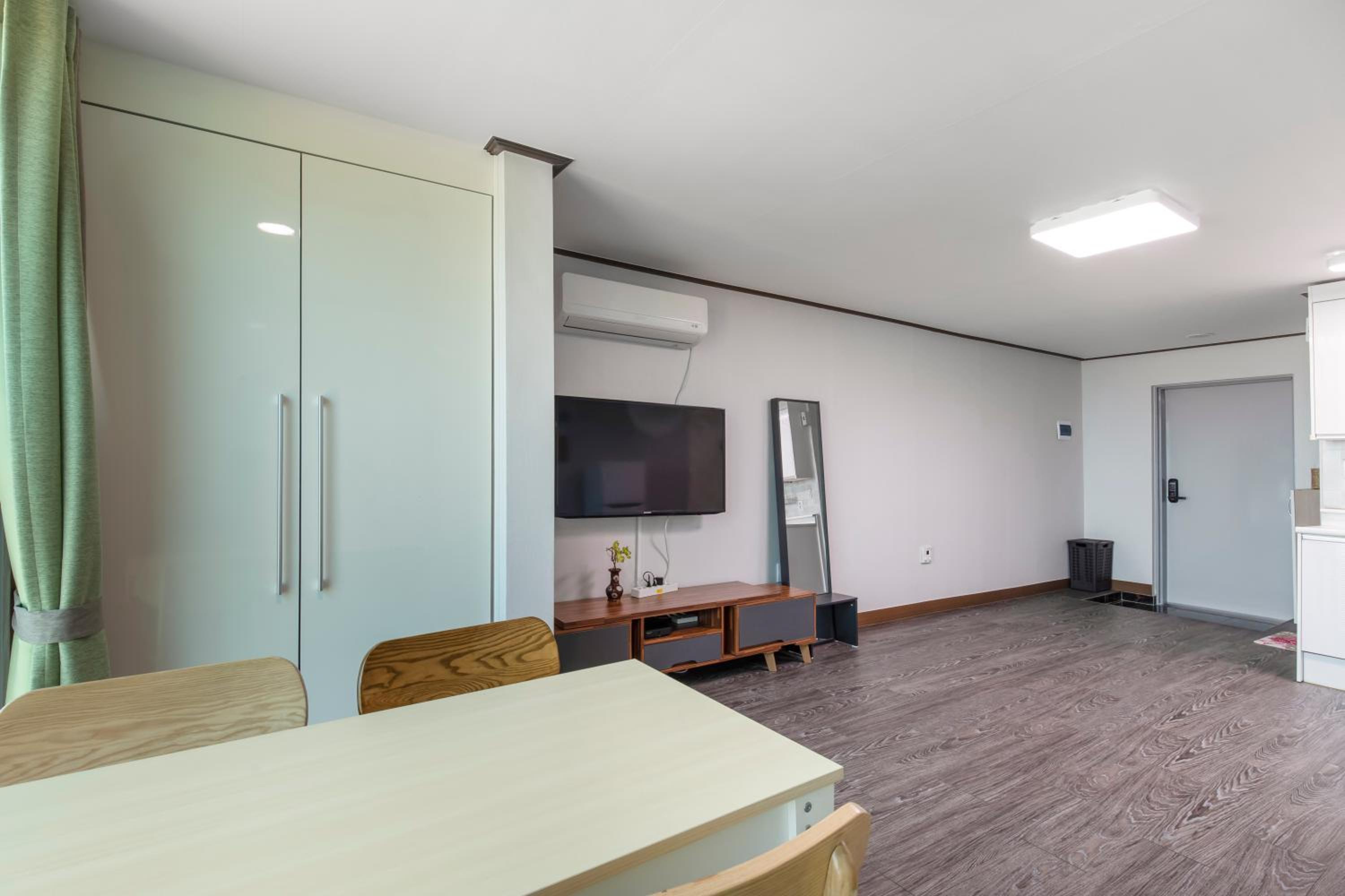 Double Room 3 photo 3
