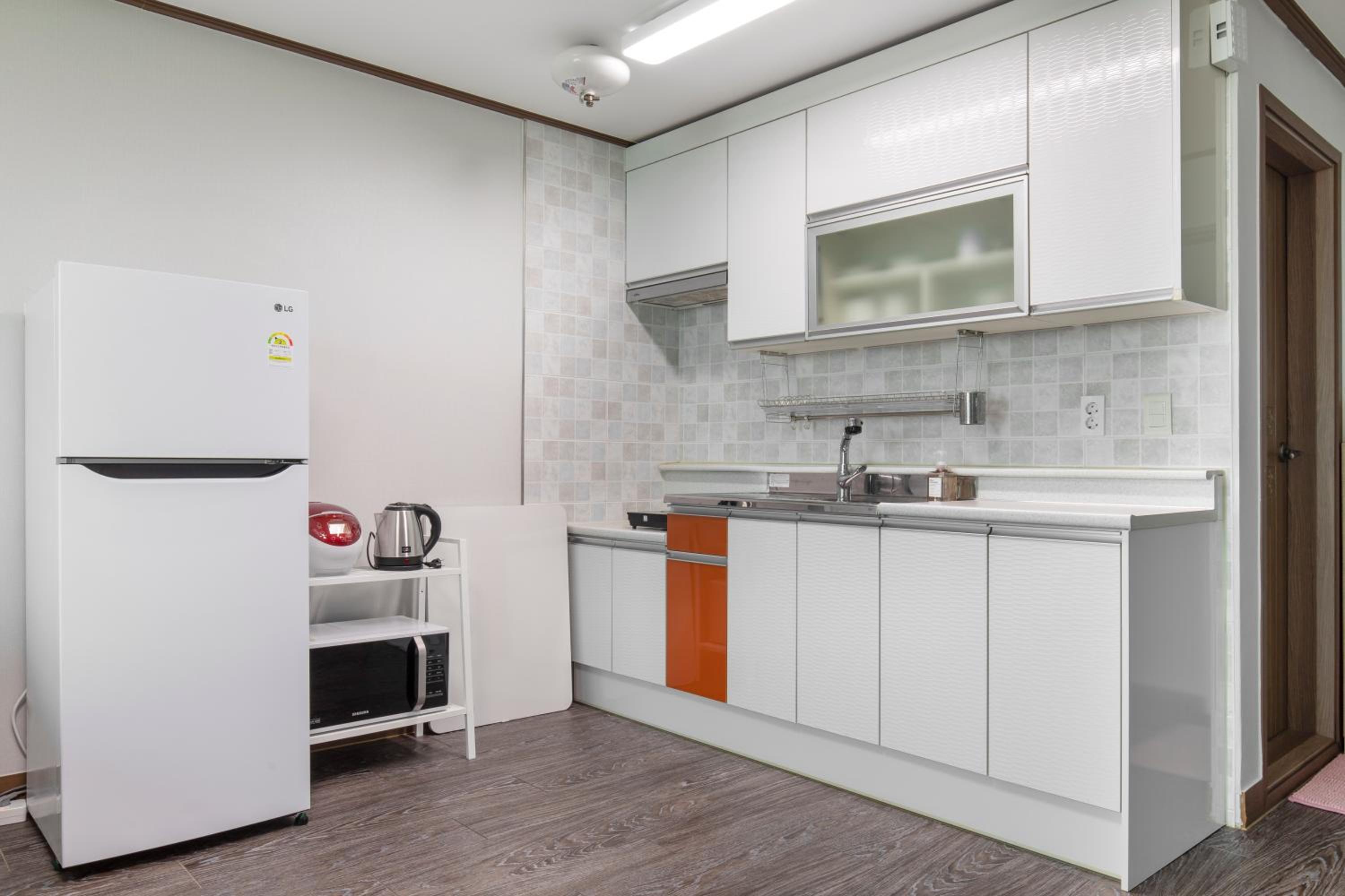 Double Room 6 photo 2