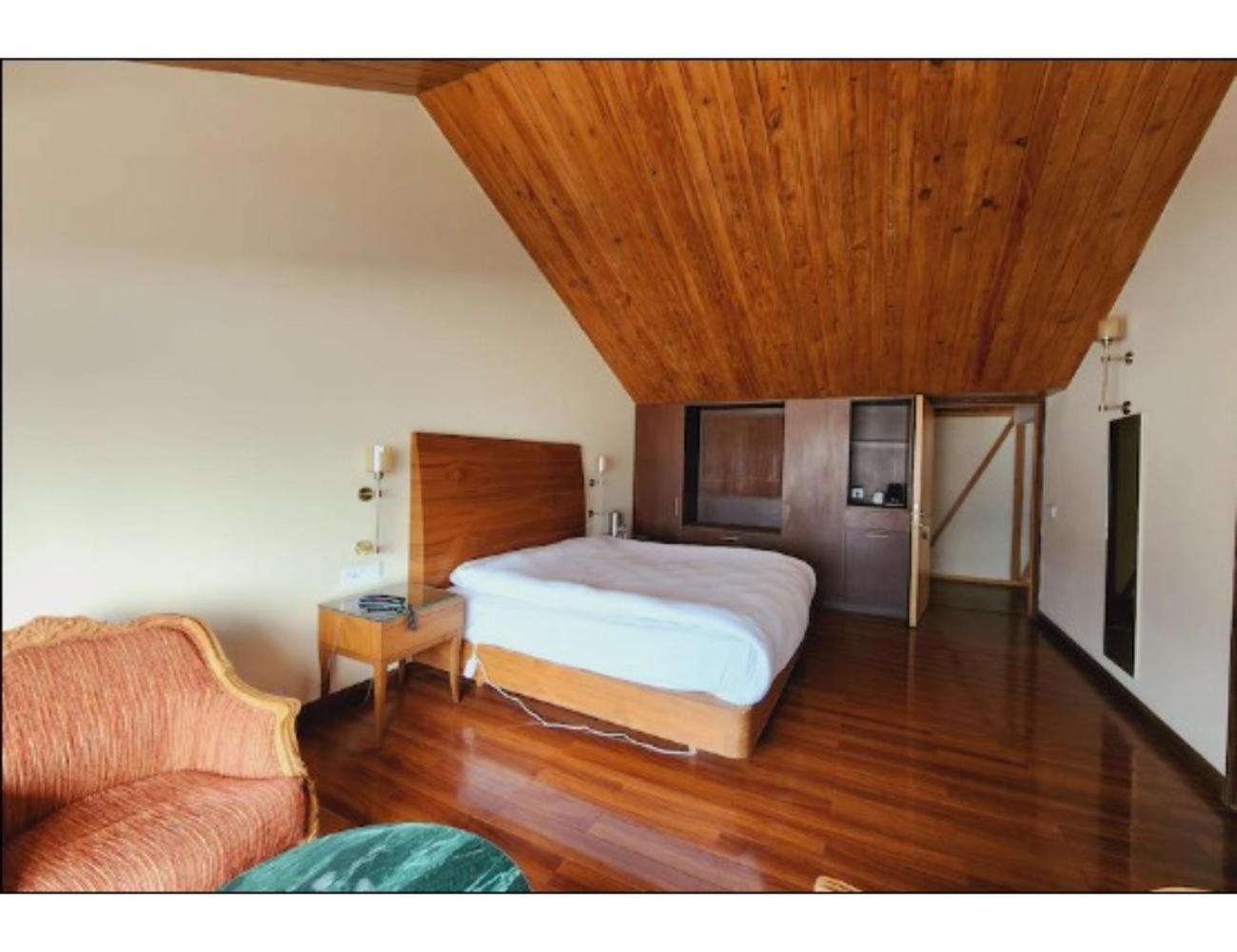 Superior King Room photo 3