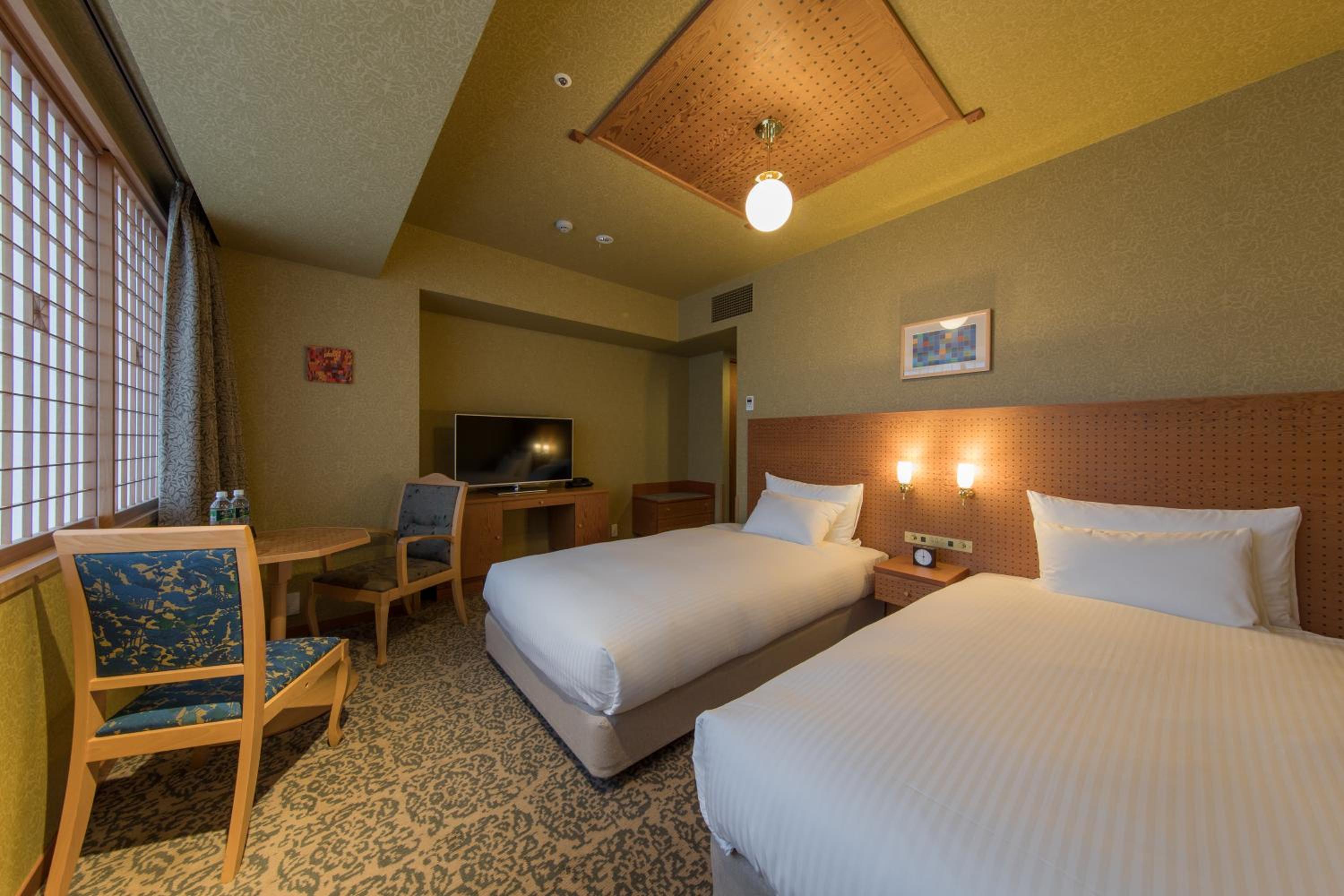 Standard Twin Room - Non-Smoking photo 3
