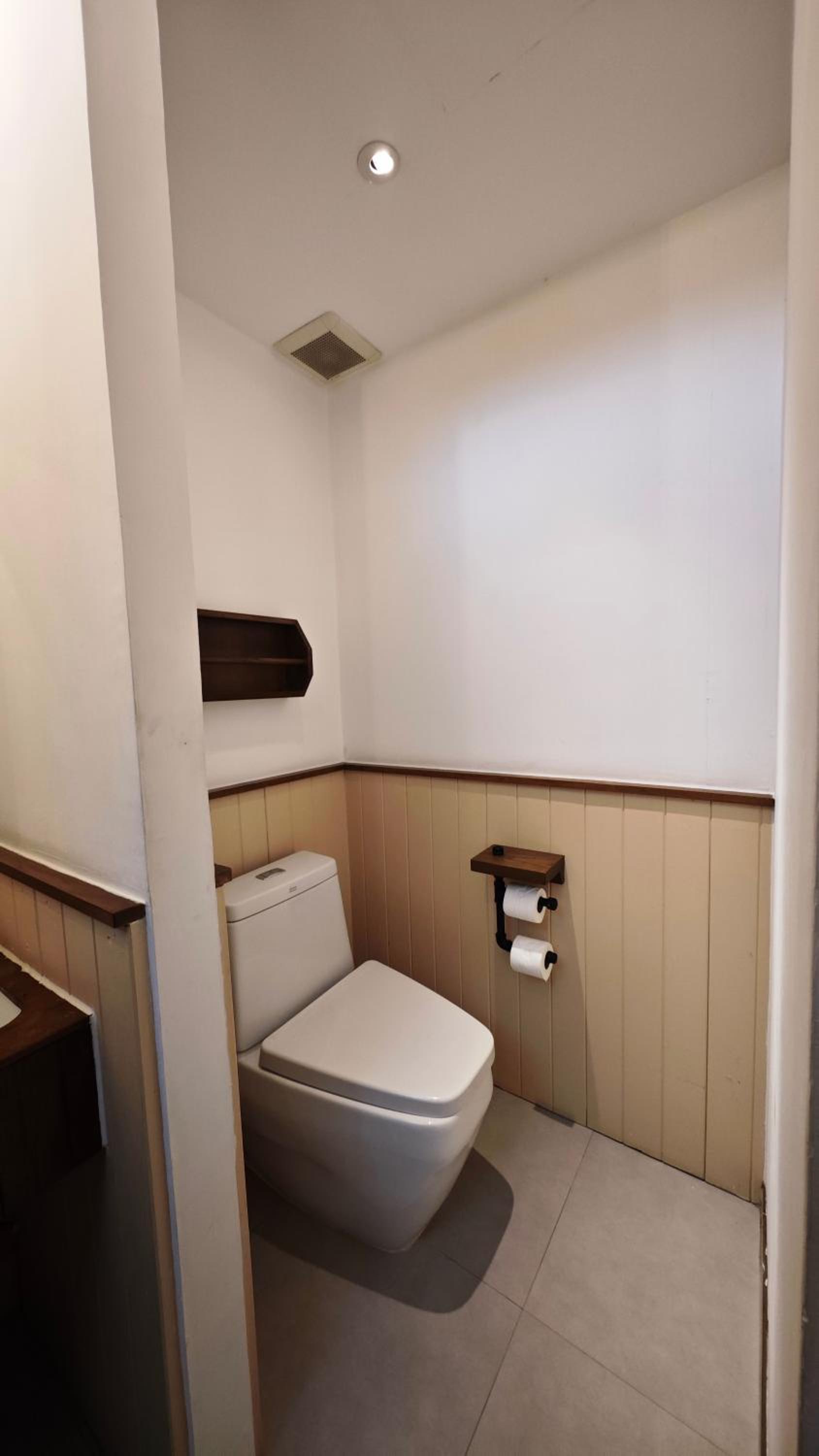 Deluxe Room with Garden View photo 3