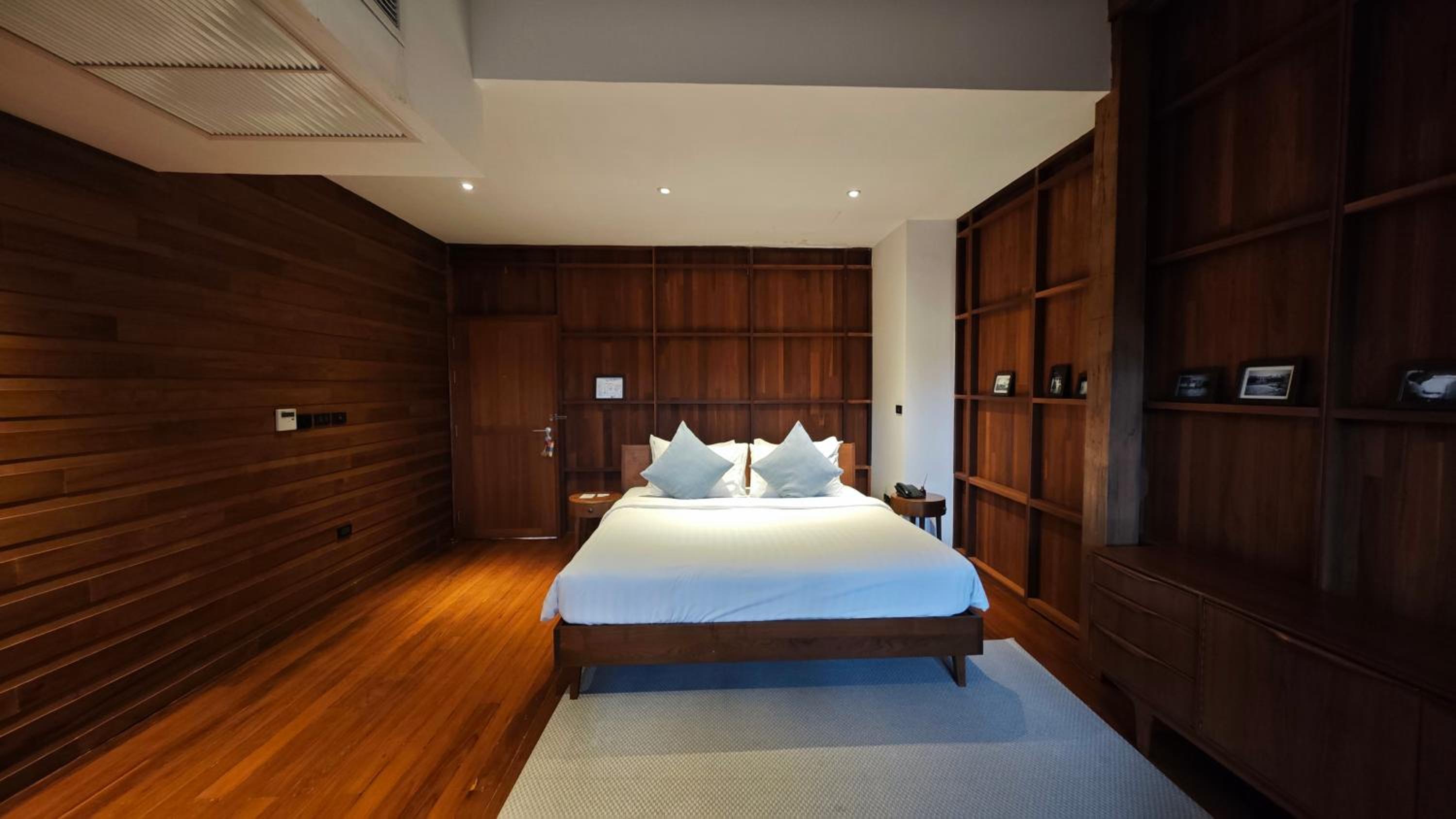 Deluxe Room with Garden View