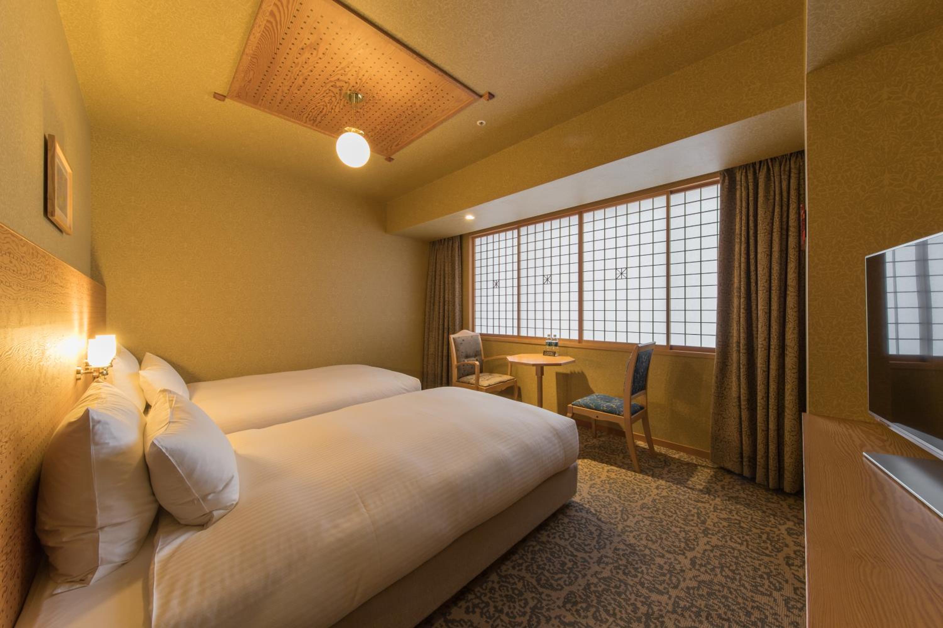 Standard Twin Room - Non-Smoking photo 2