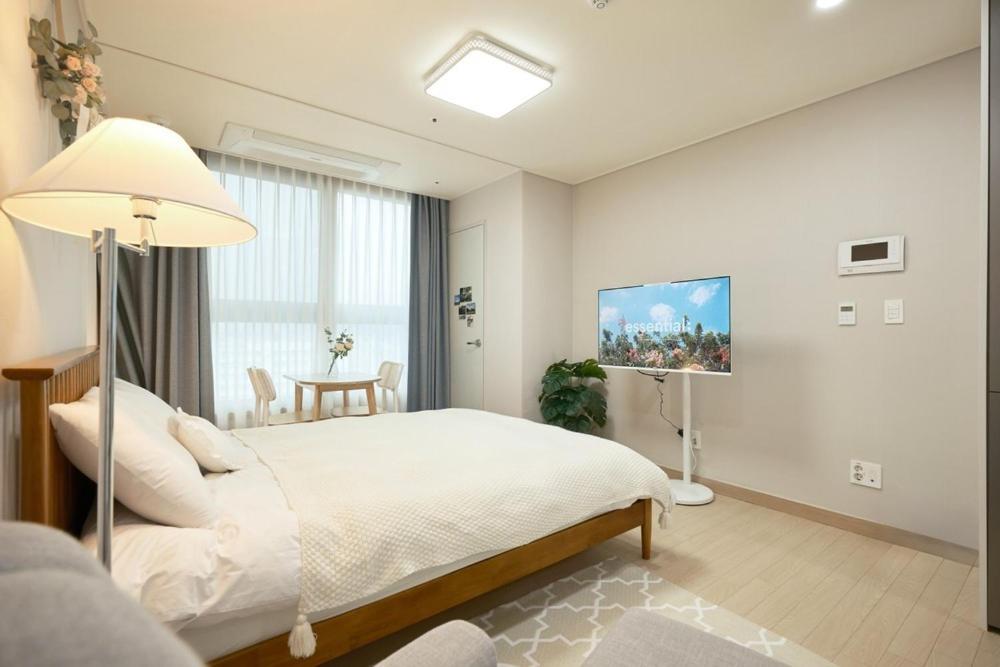 Double Room 6