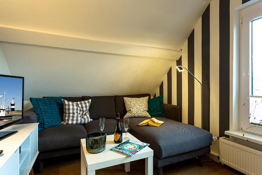Two-Bedroom Apartment photo 3