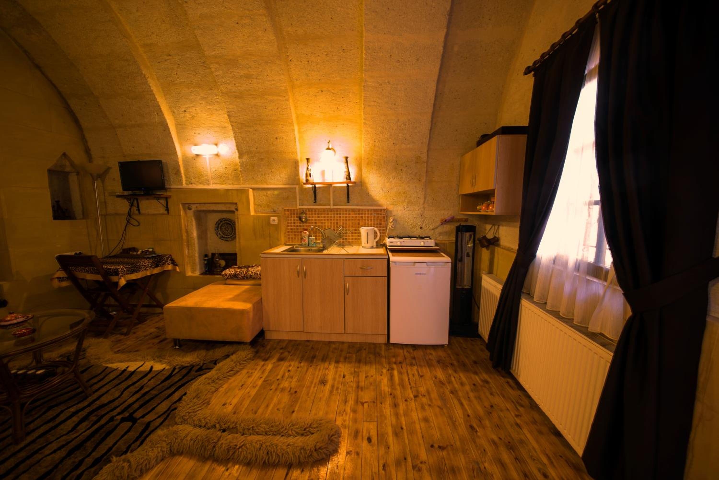 Deluxe Double or Twin Room photo 2