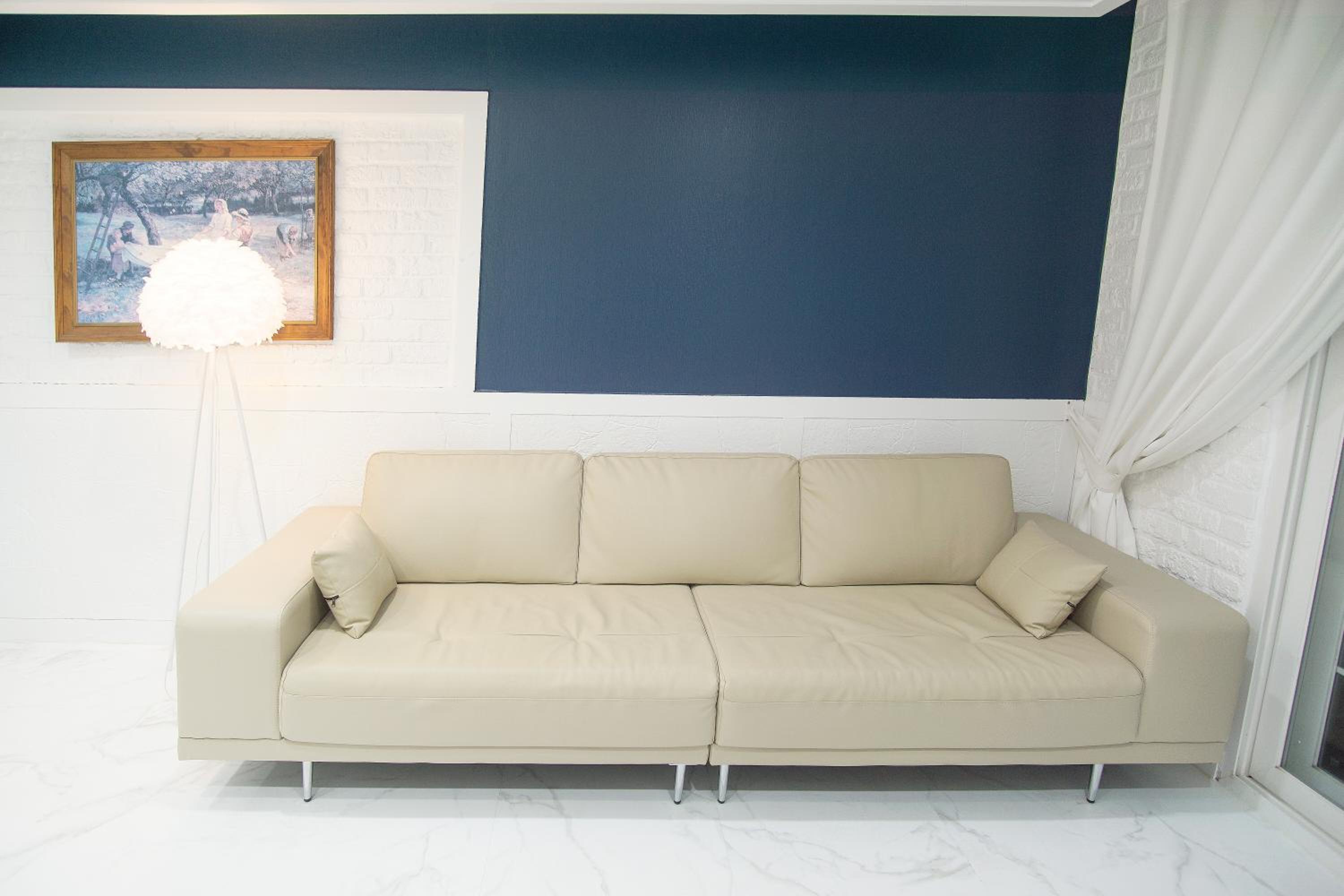 Family Room - Photo 4