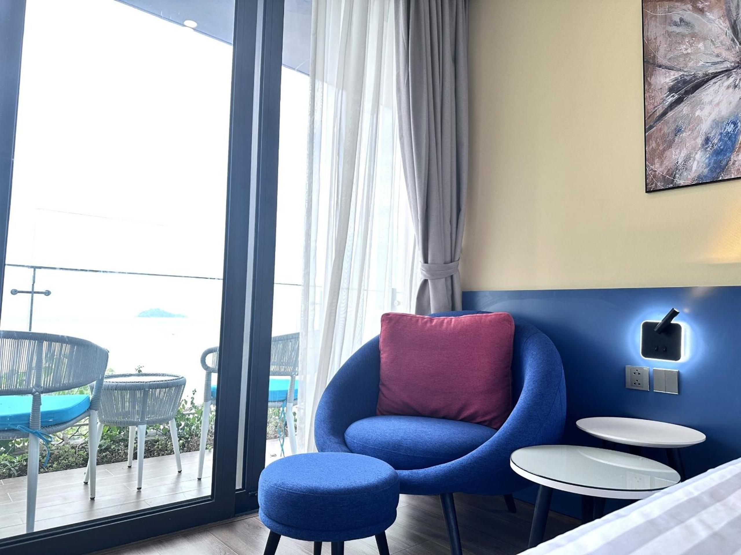Twin Room With Sea View photo 3