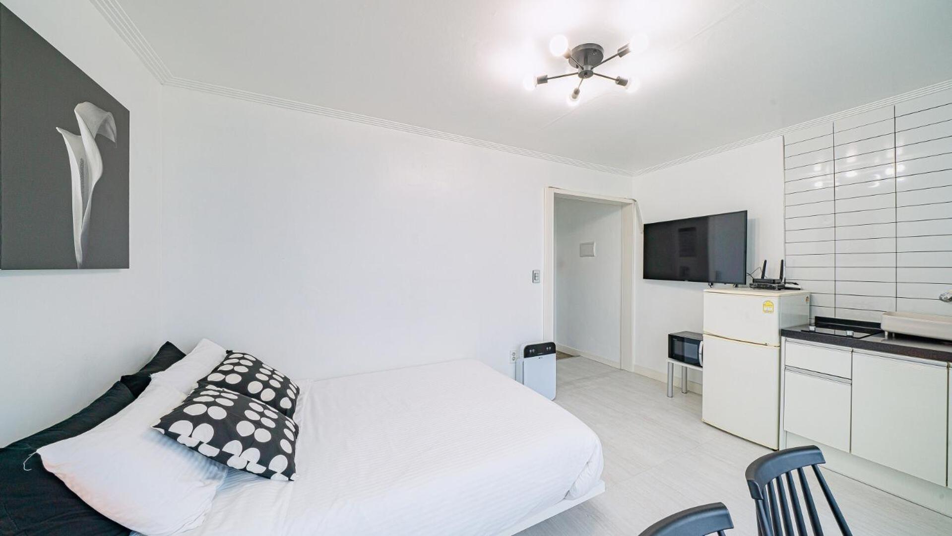 Double Room with Sea View 5 photo 3