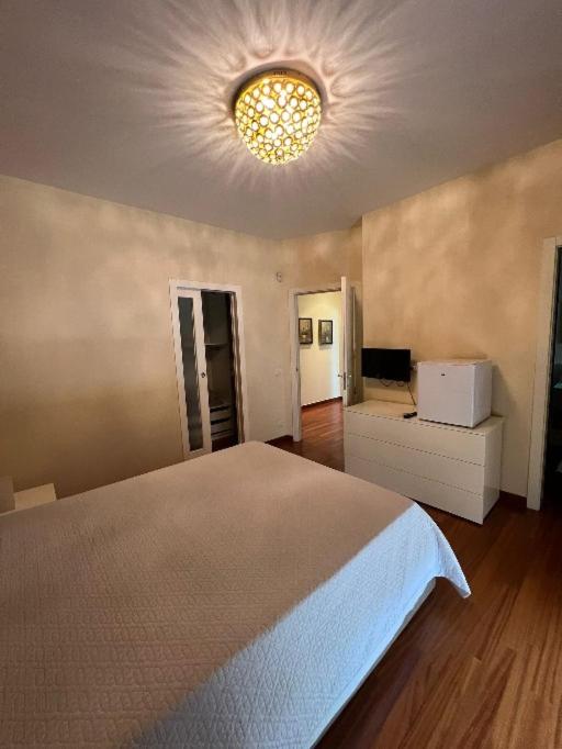 Deluxe Double Room with Balcony photo 3