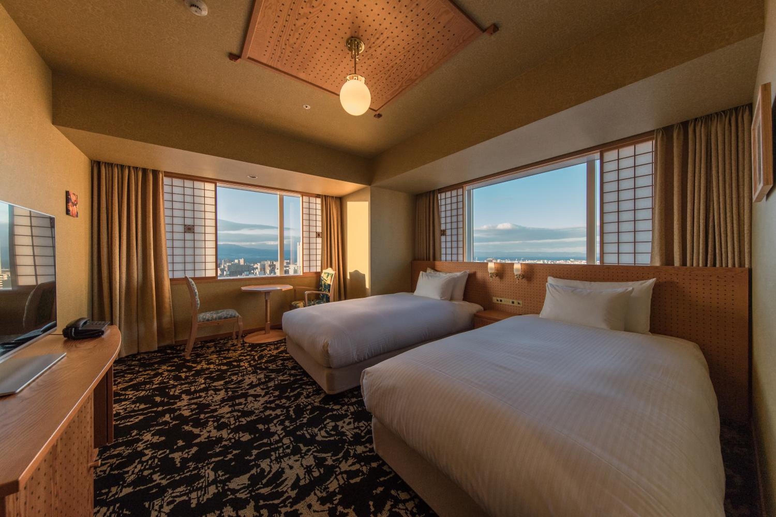 Premium Twin Room - Non-Smoking
