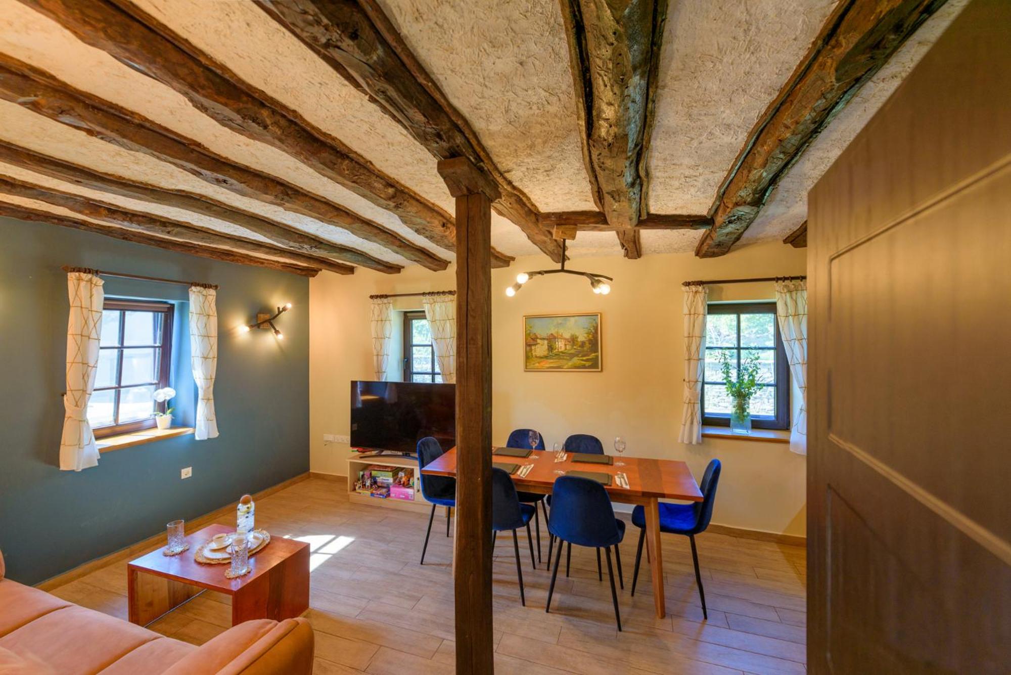 Three-Bedroom Villa photo 1