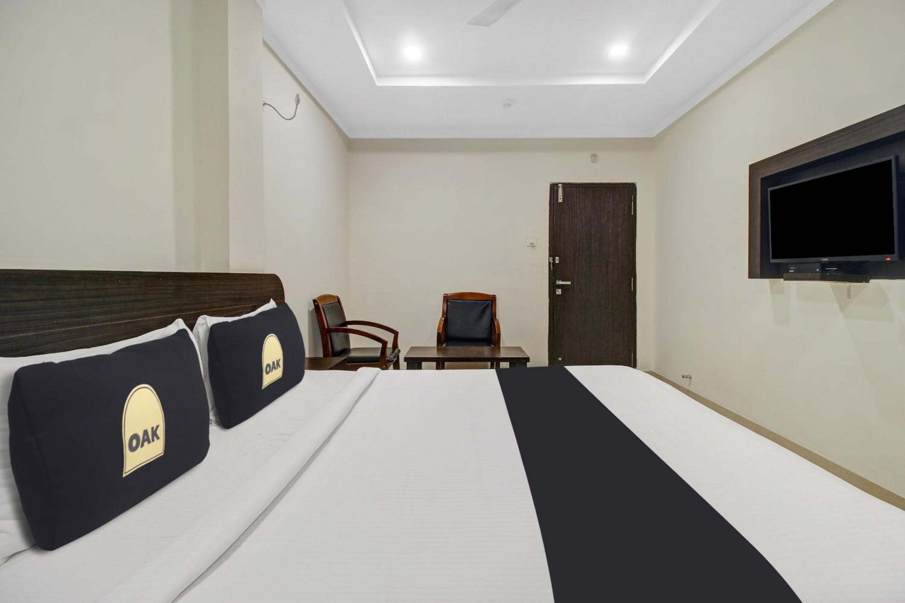 Classic Triple Room photo 2