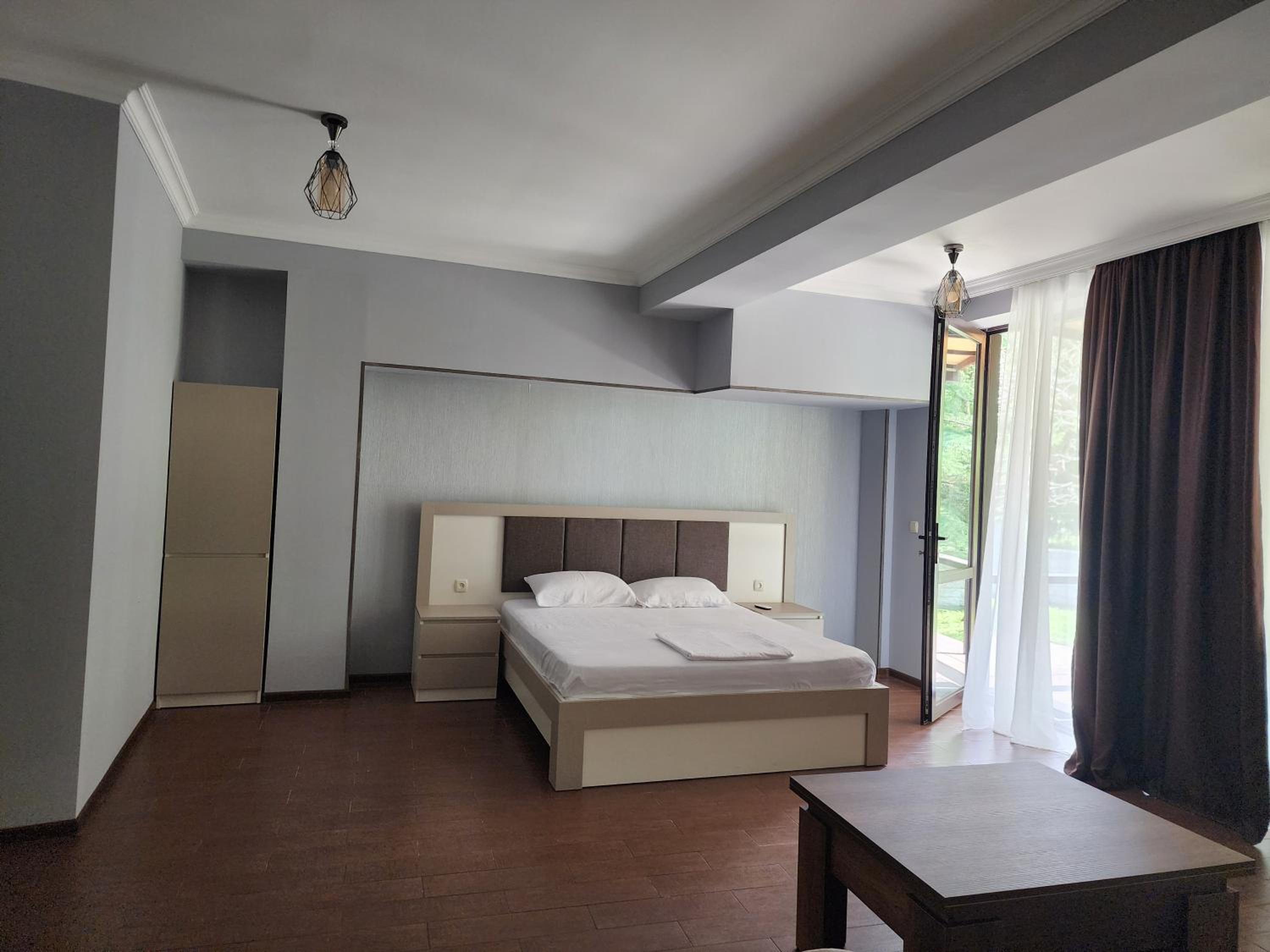 King Room with Lake View
