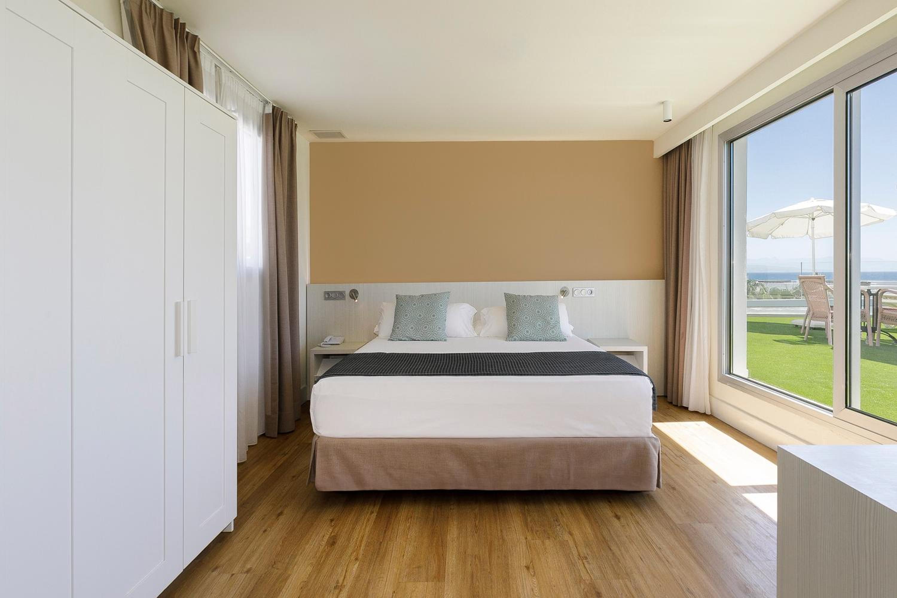 Sol Suite - Photo 2