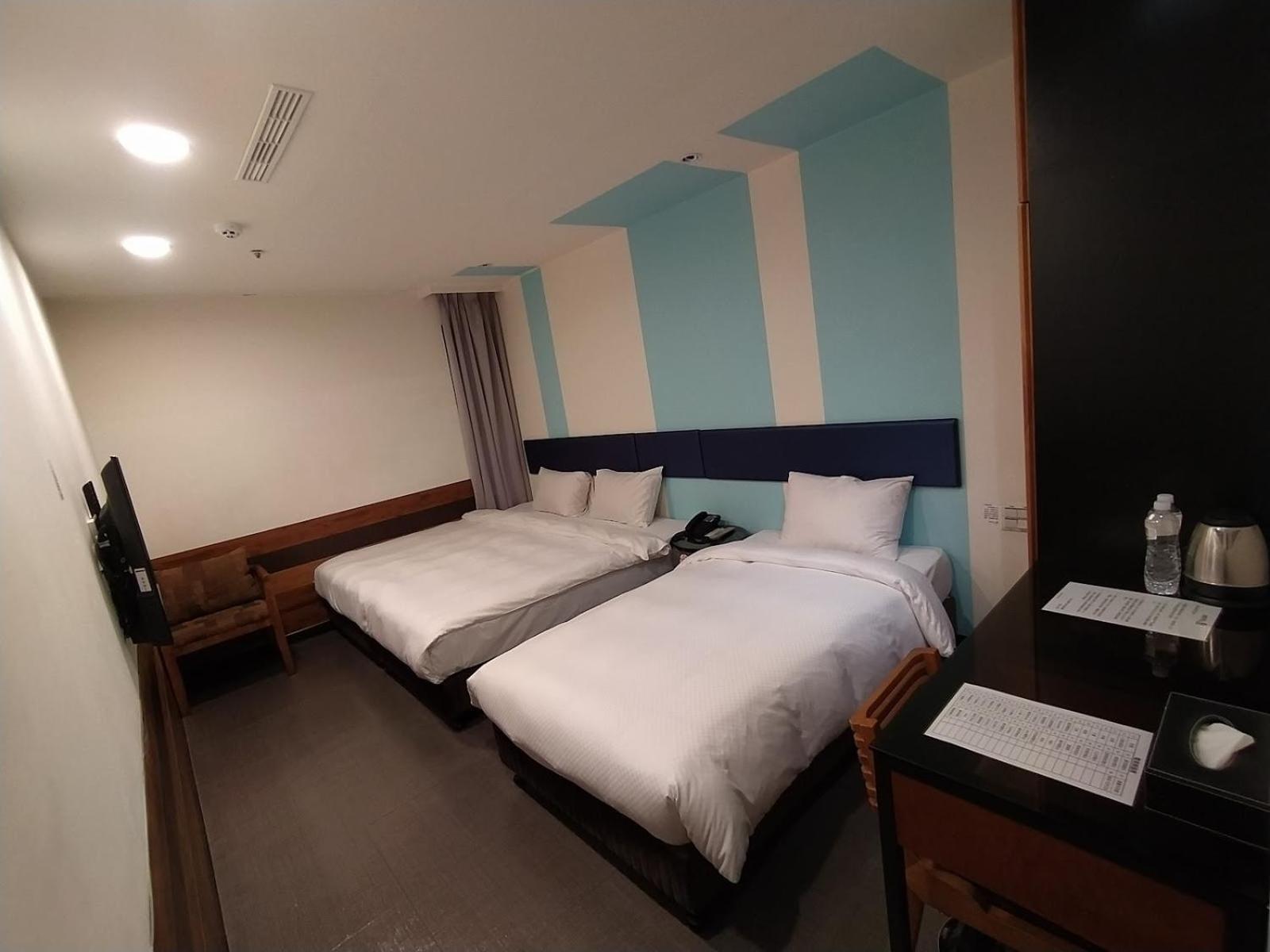 Standard Triple Room photo 2