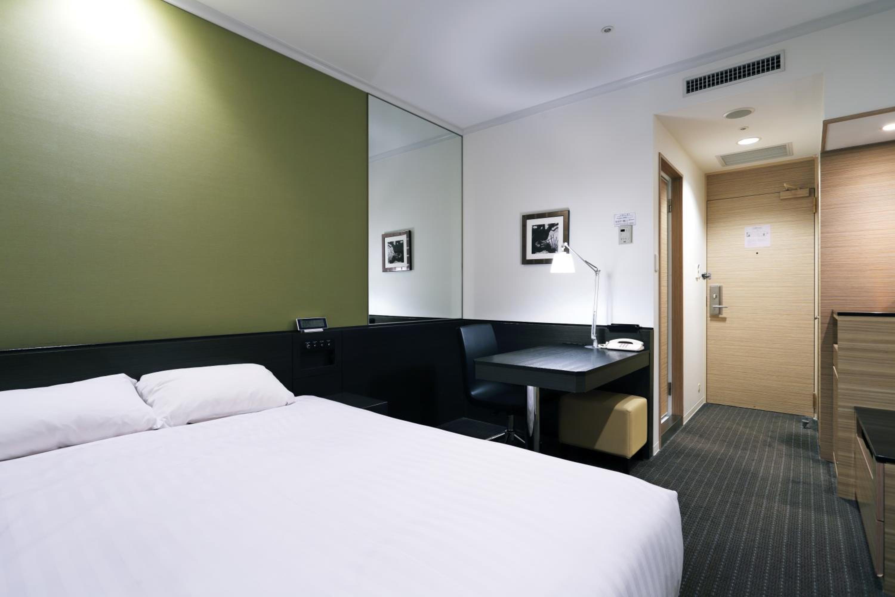 Double Room - Non-Smoking  photo 2