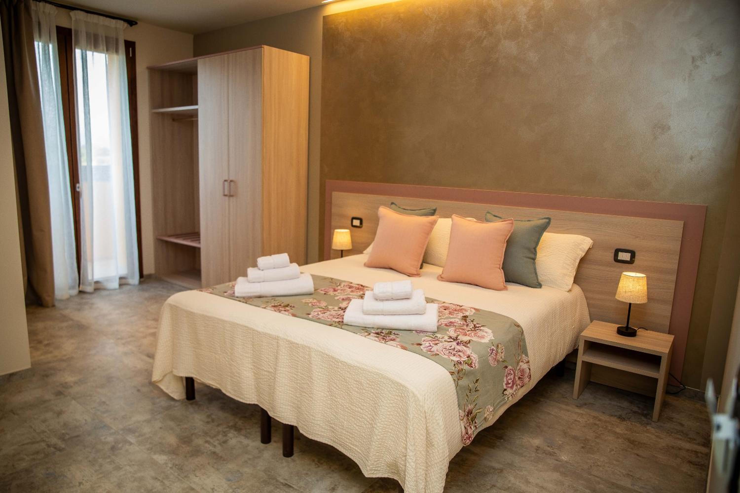 Triple Room with Balcony