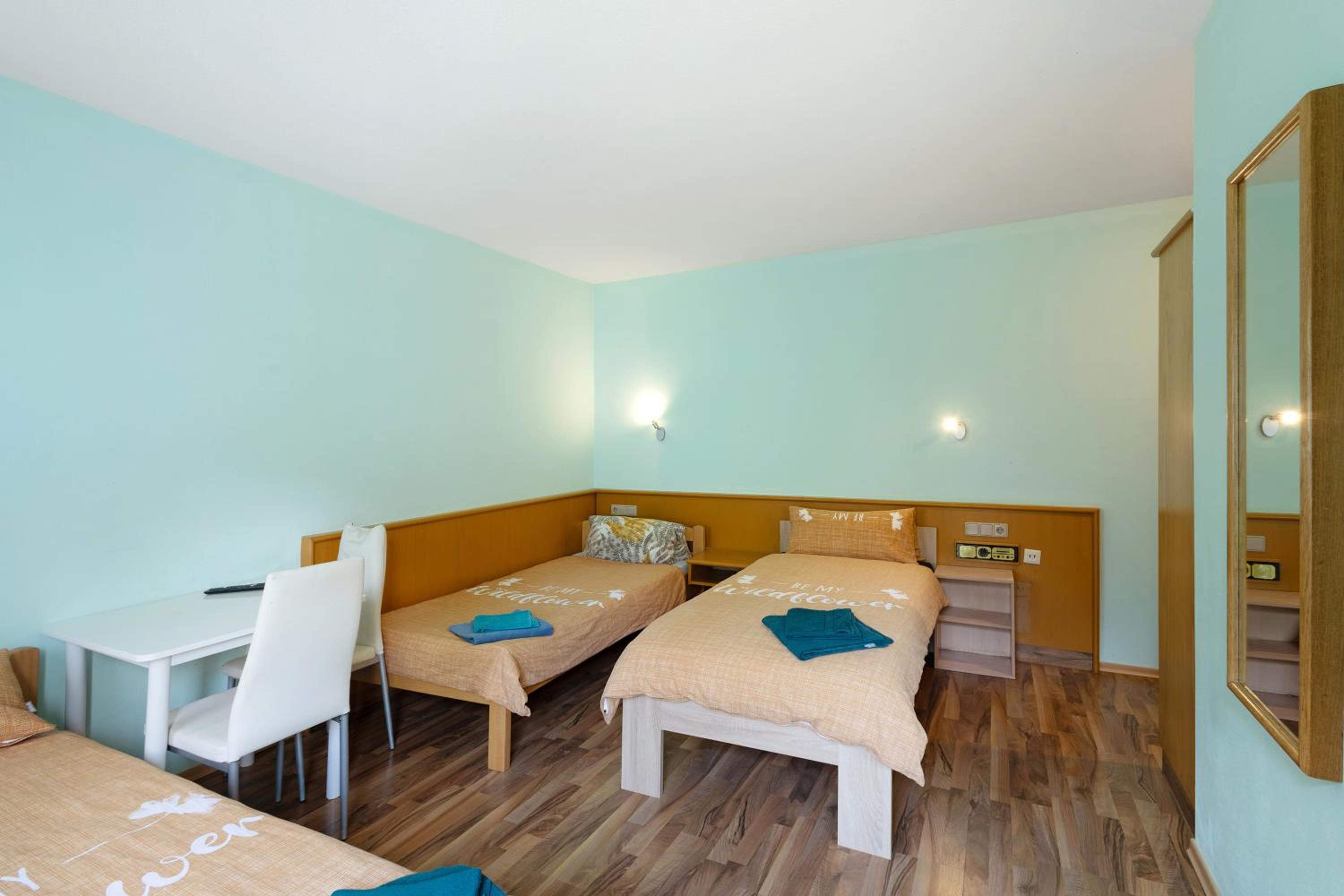 Triple Room with Shower