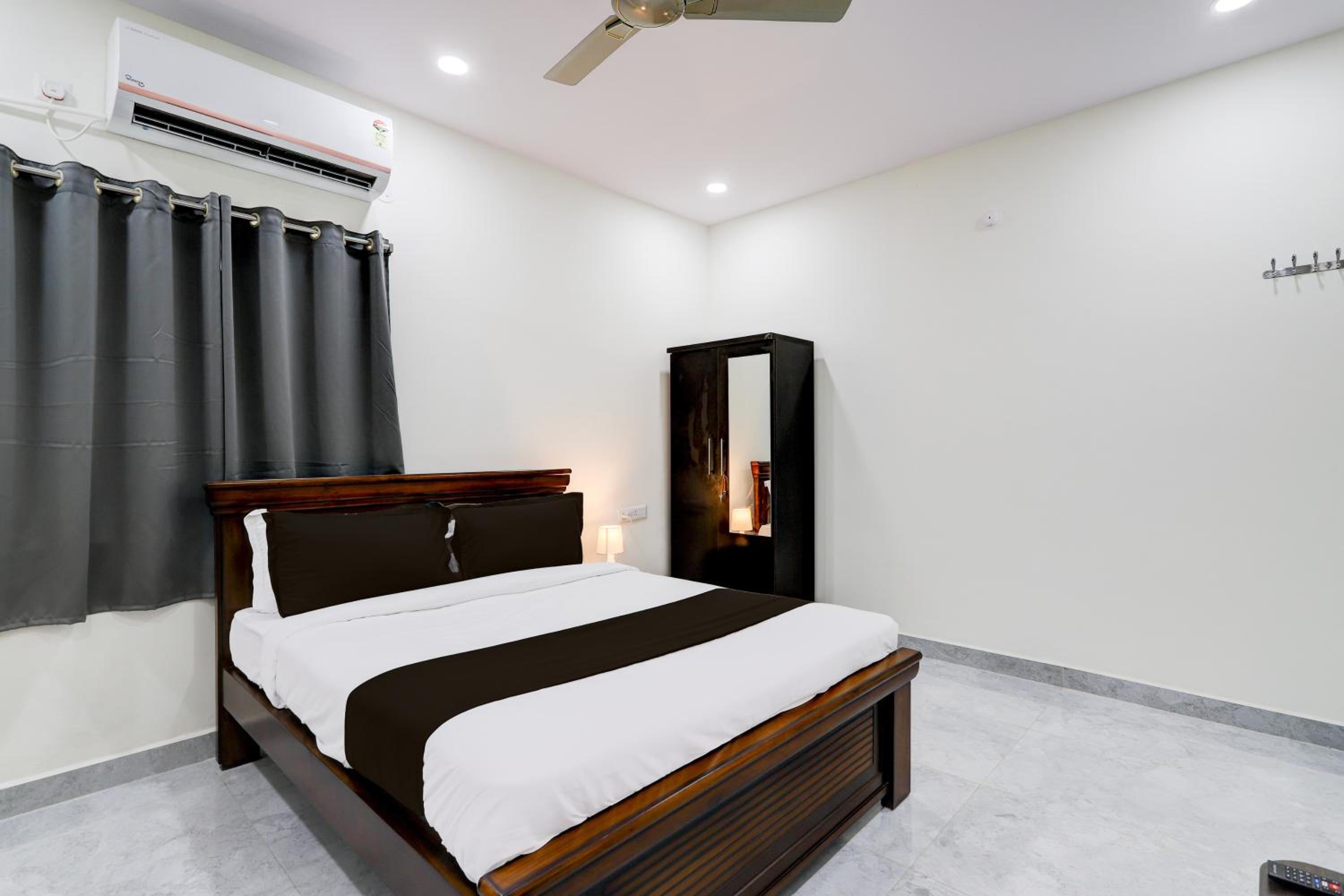 Classic Triple Room