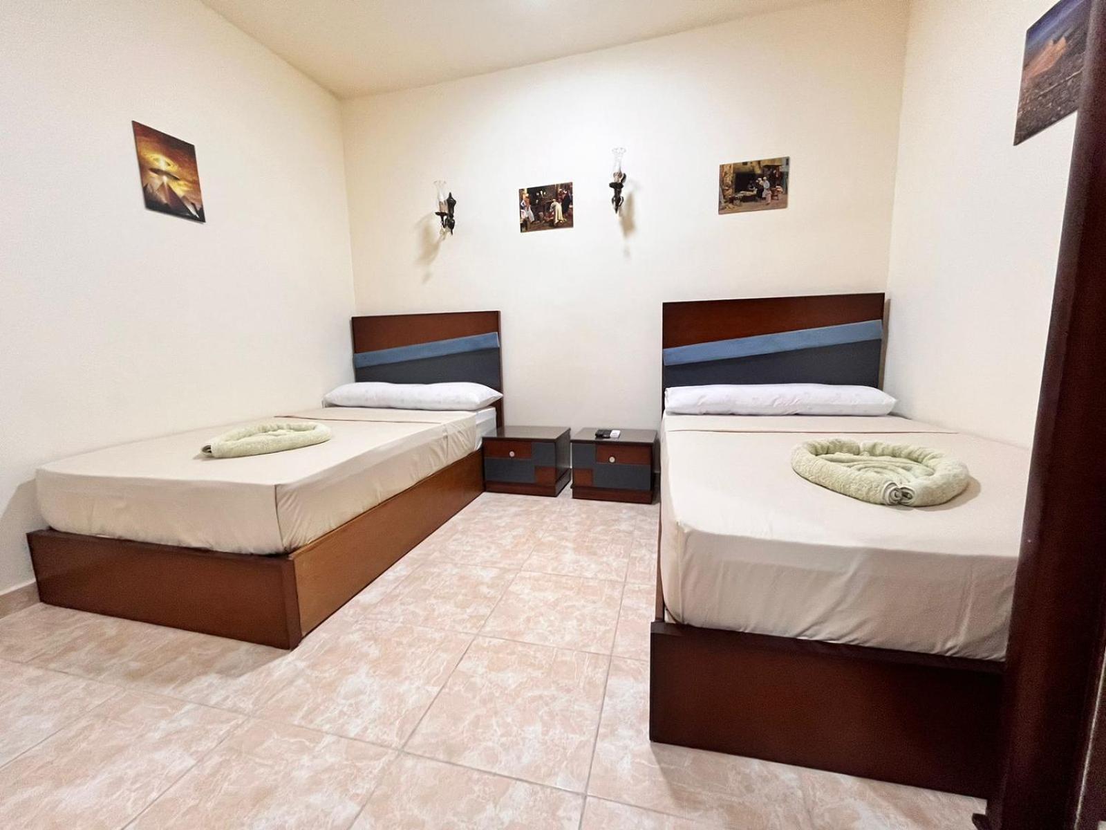 Economy Double Room - Photo 5
