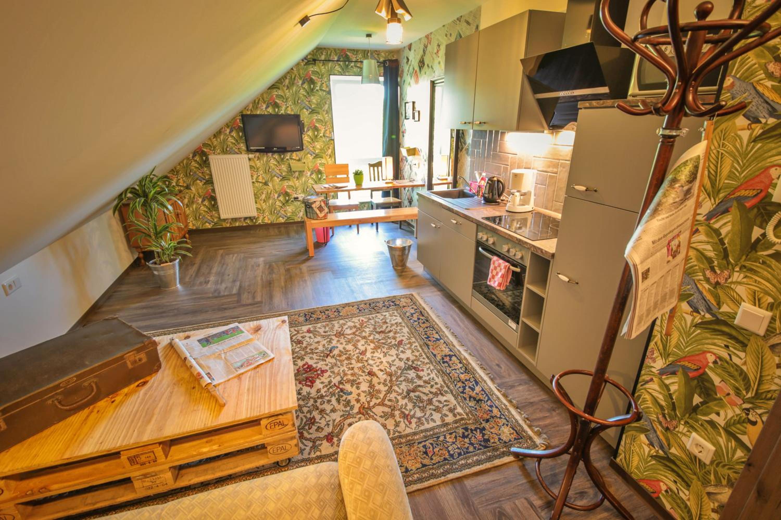 Classic Apartment photo 3