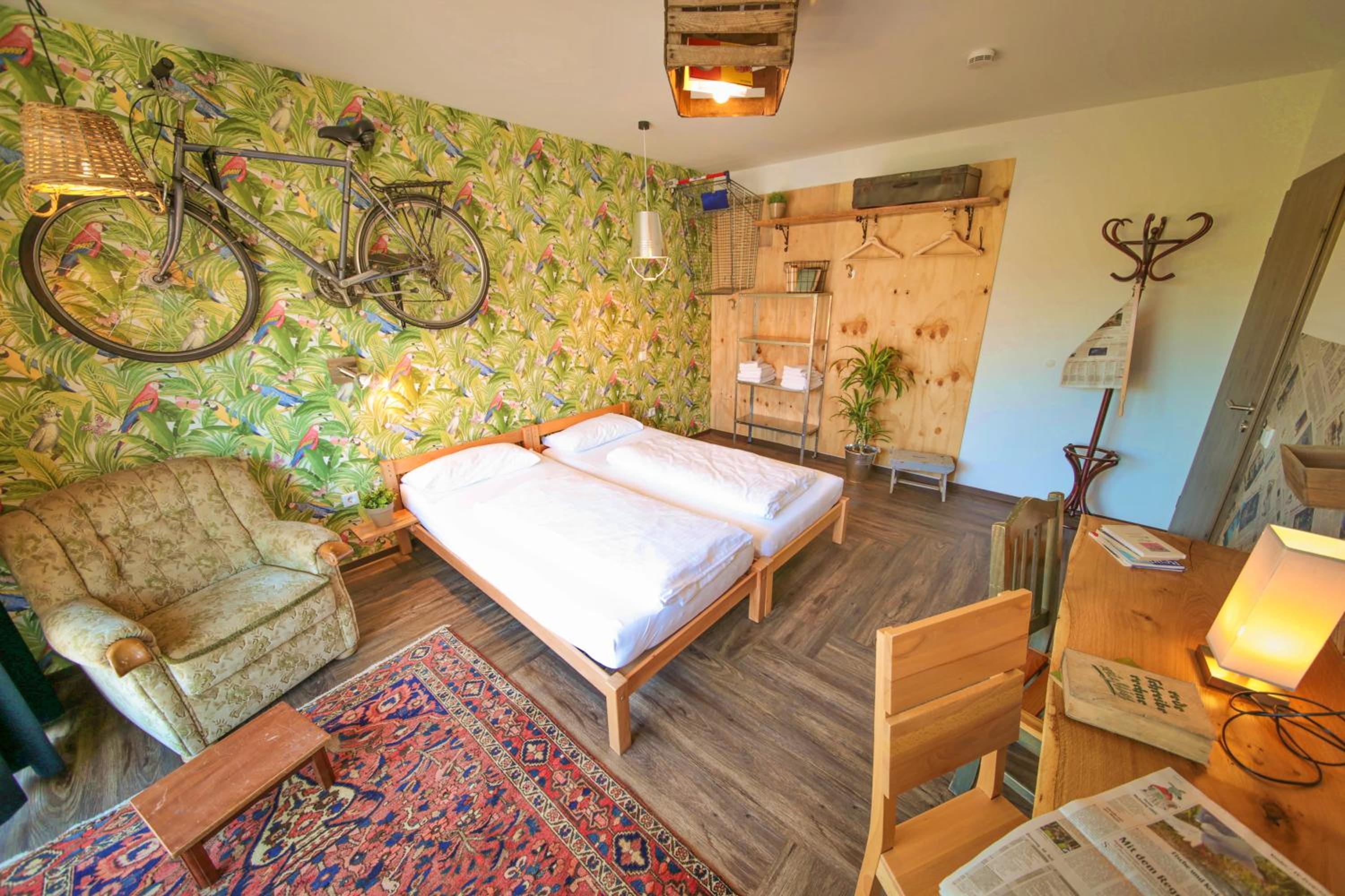 Double Room with Shared Bathroom photo 1