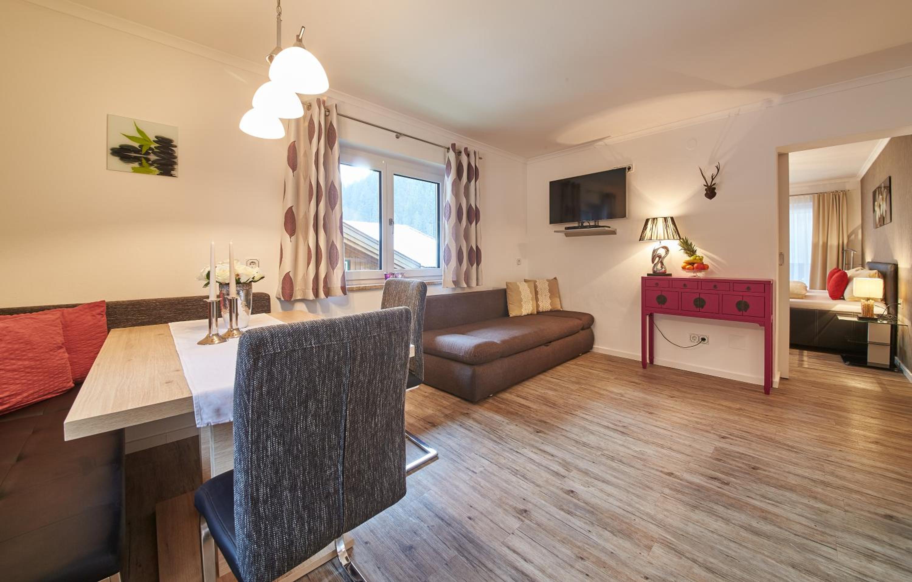 One-Bedroom Apartment With Balcony photo 1