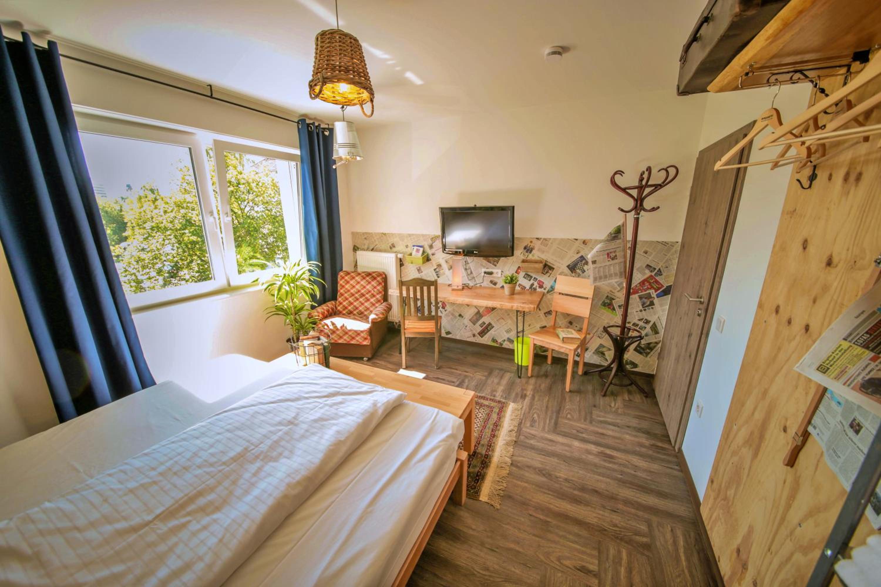 Four-Bedroom Apartment with Balcony