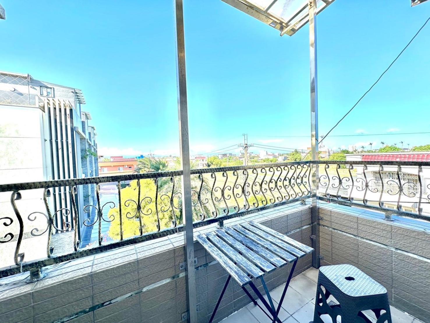 Family Suite with Balcony photo 2