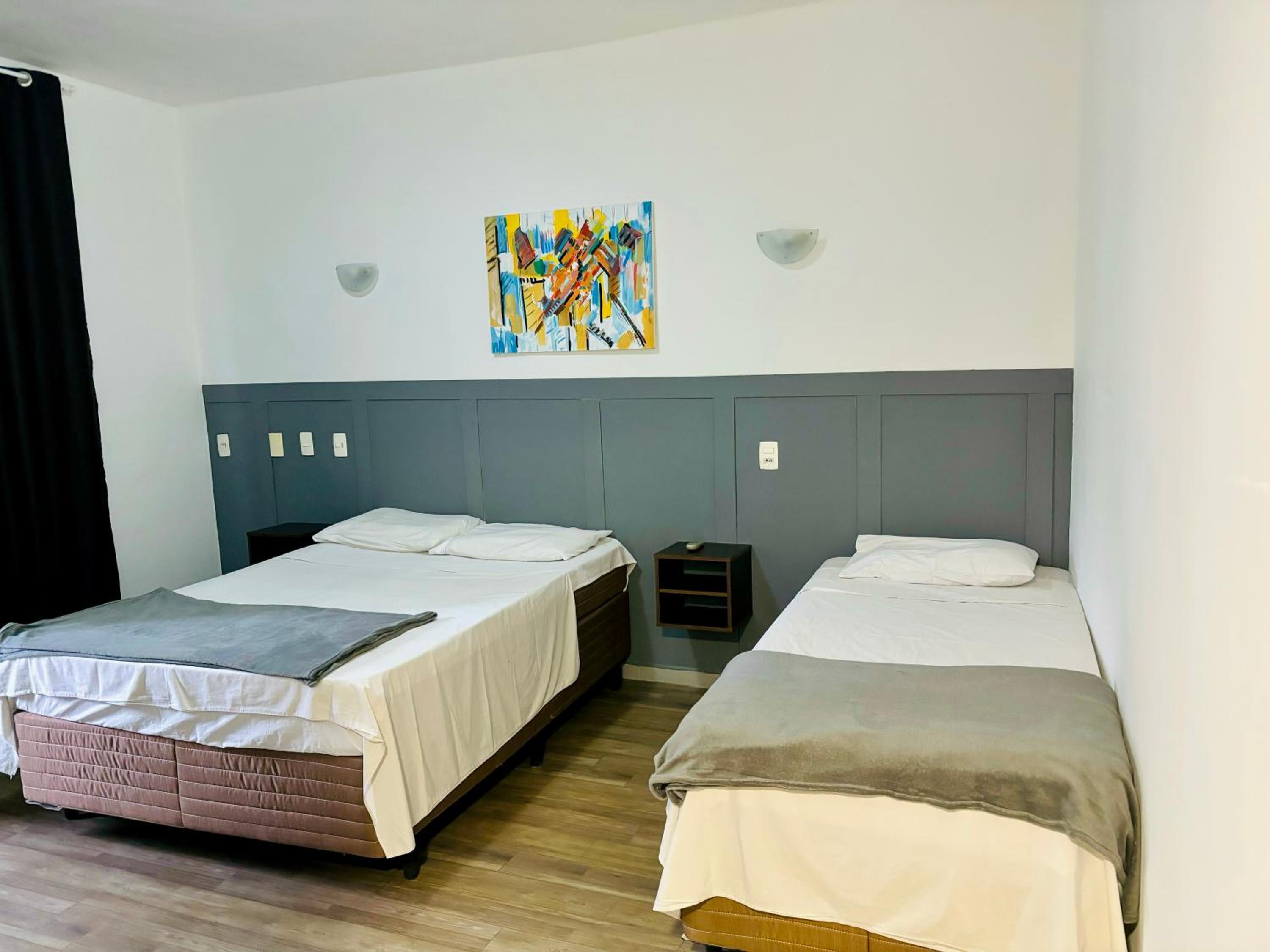 Basic Triple Room photo 2
