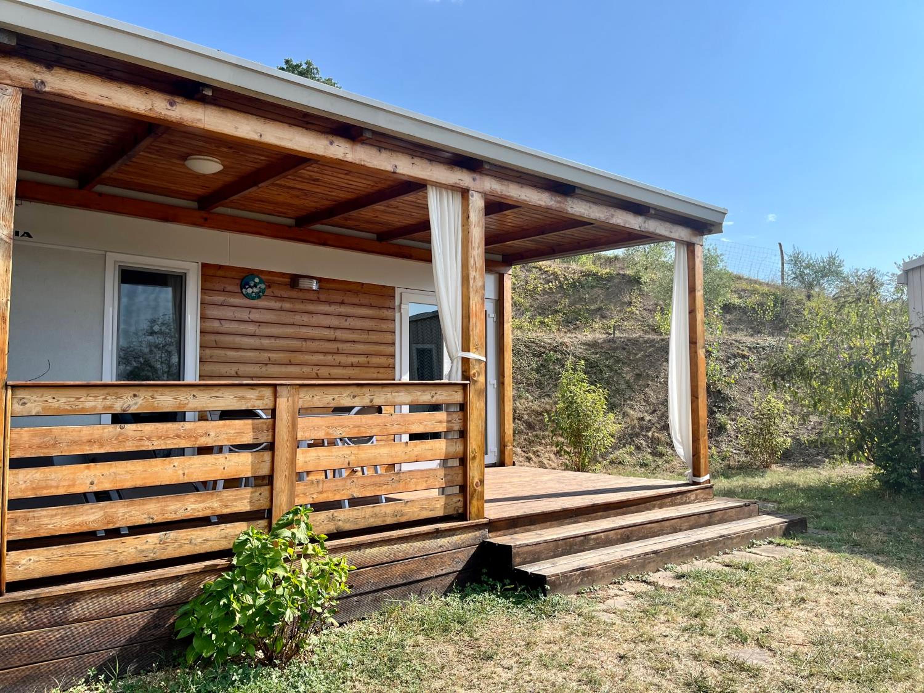 Two-Bedroom Bungalow - Photo 11