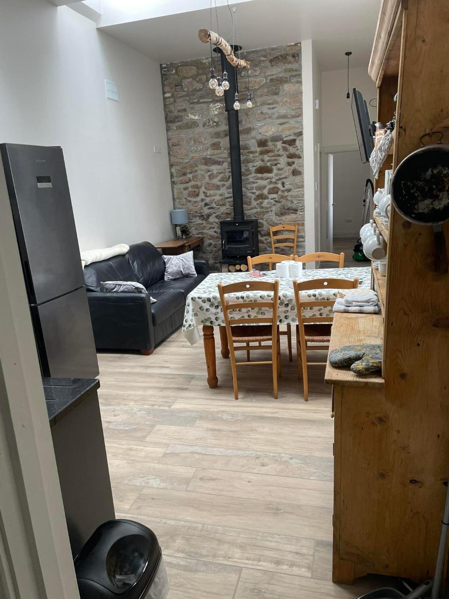 Two-Bedroom House - Photo 116