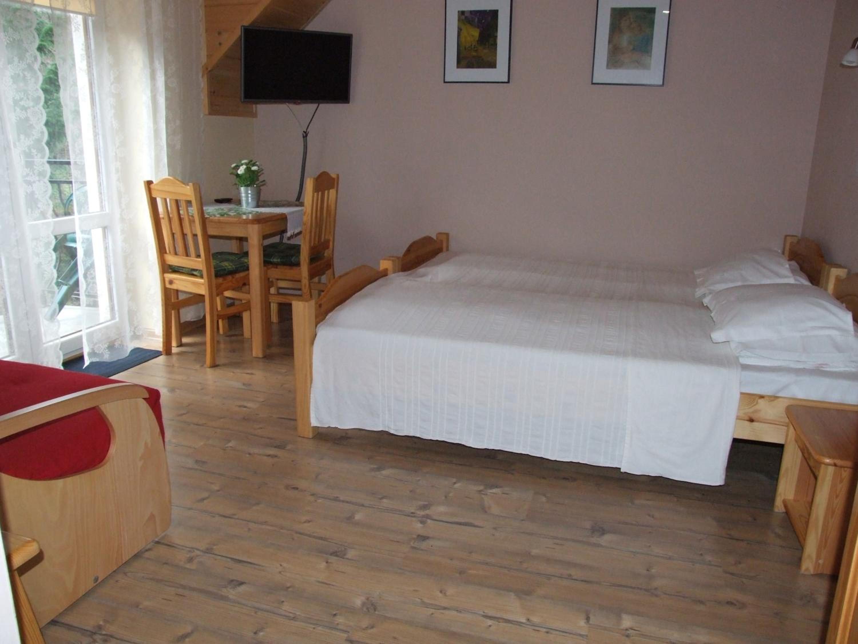 Triple Room with Bathroom photo 1
