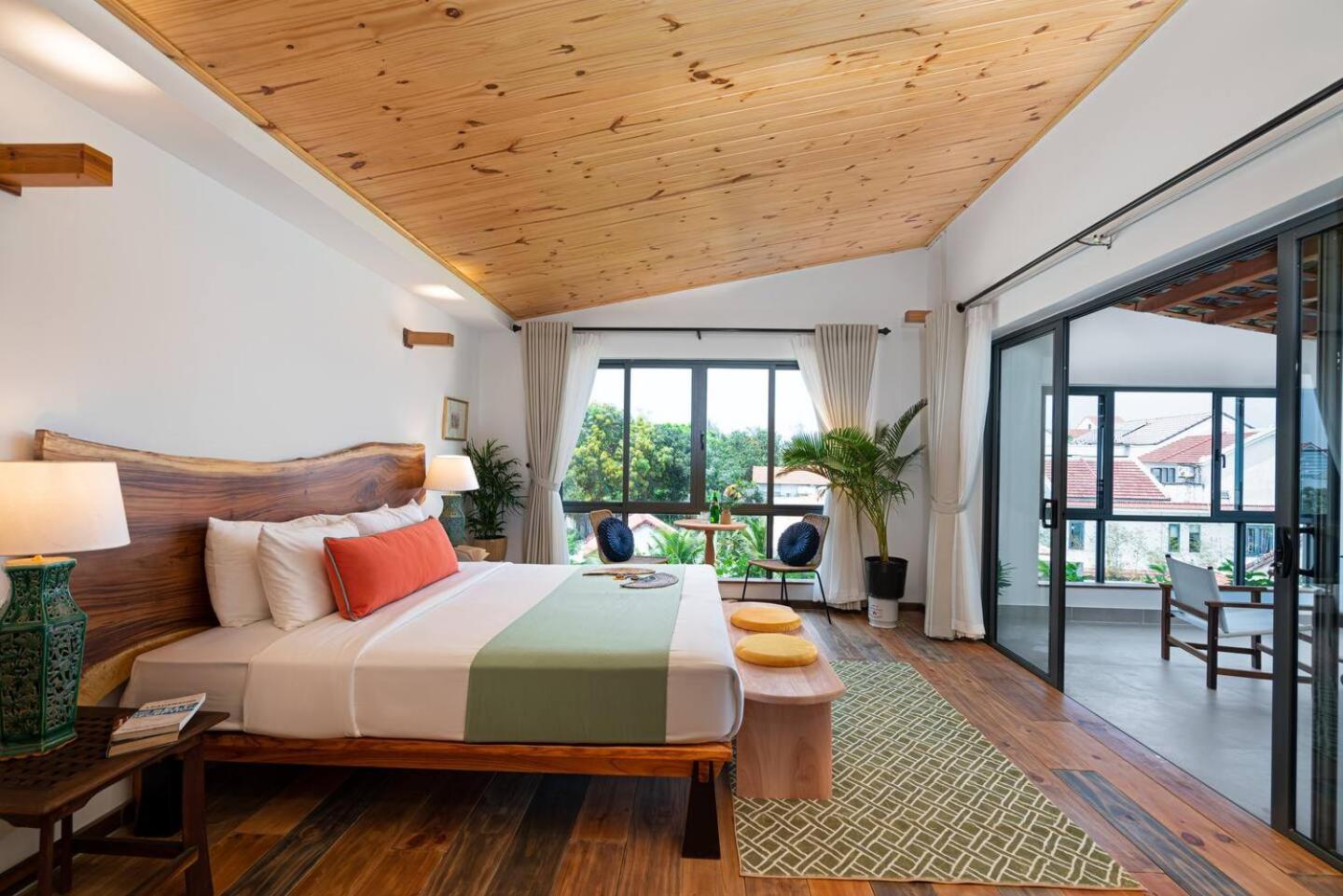 Superior Villa photo 1