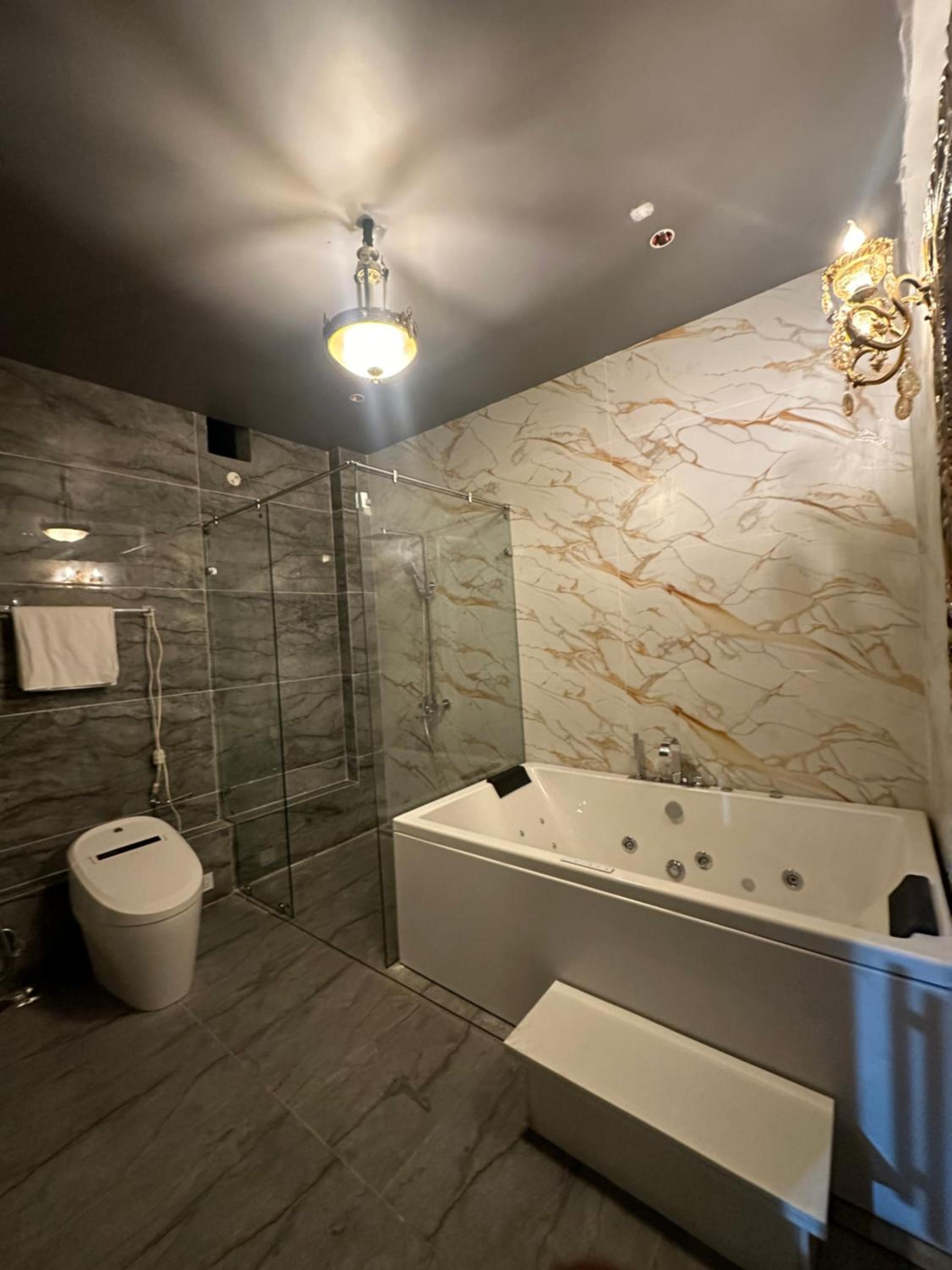 Presidential Suite photo 2