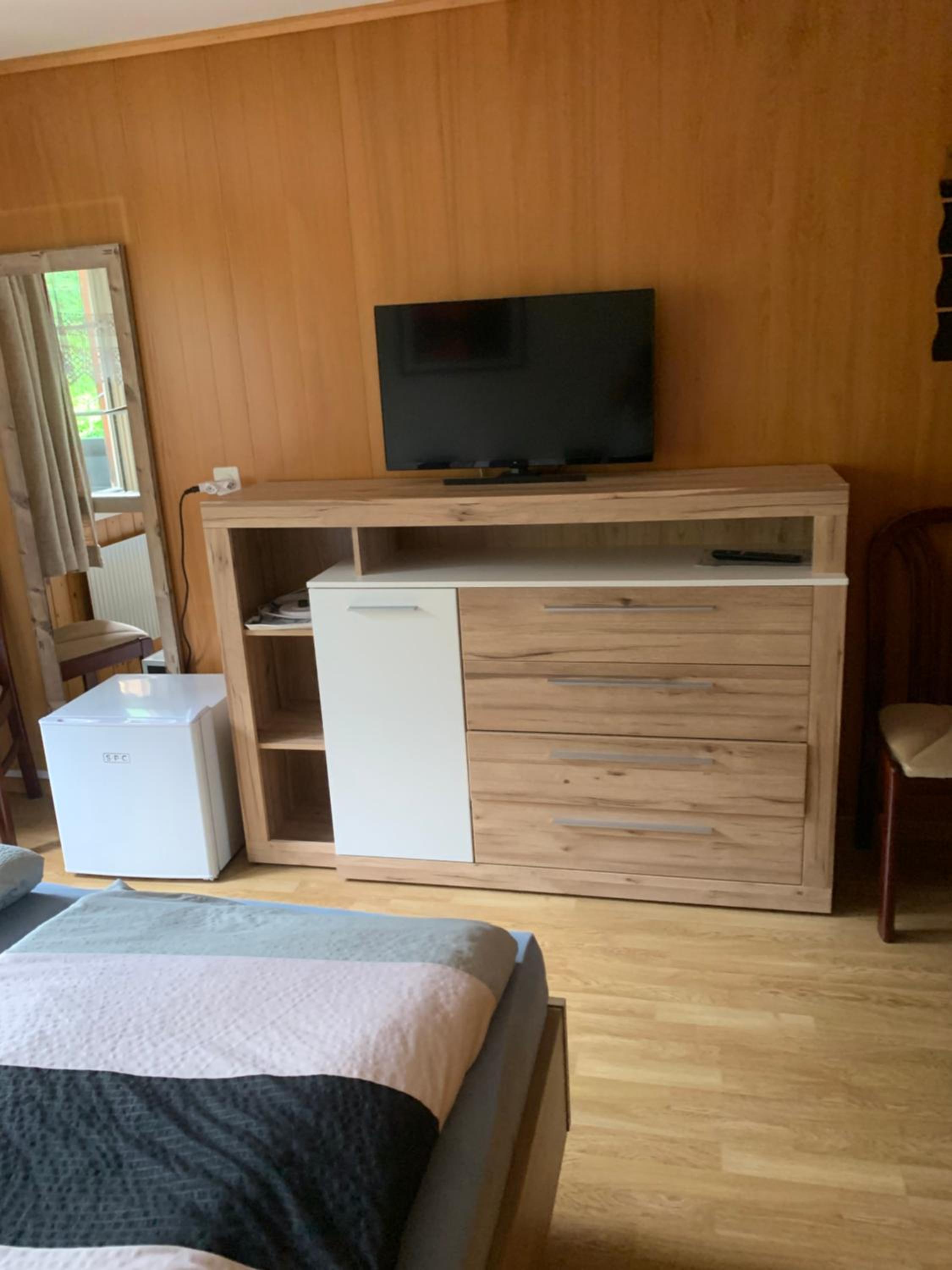 Double Room with Mountain View - Photo 2