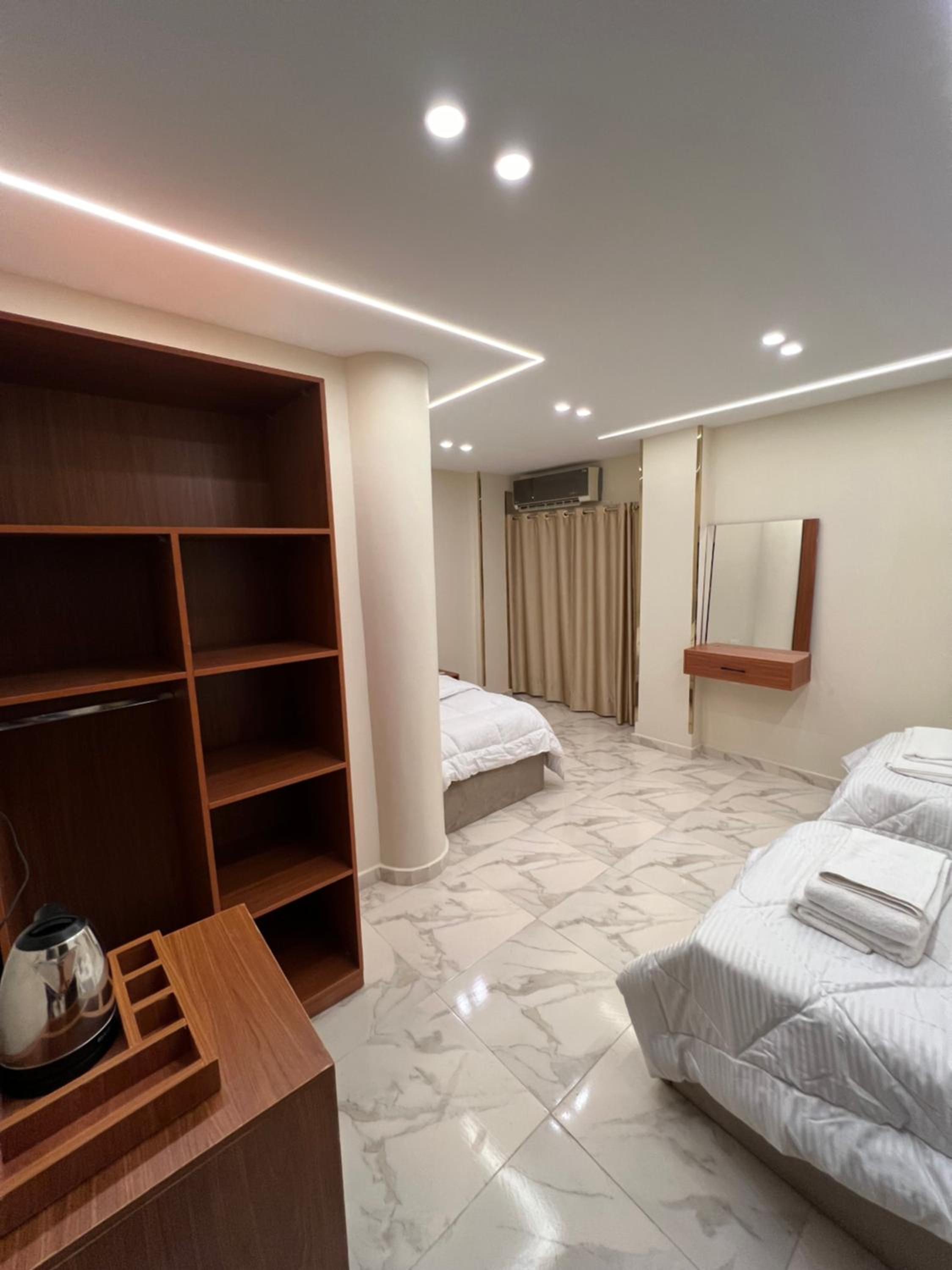 Triple Room