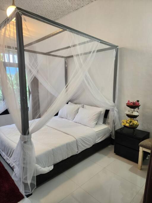 Villa photo 1