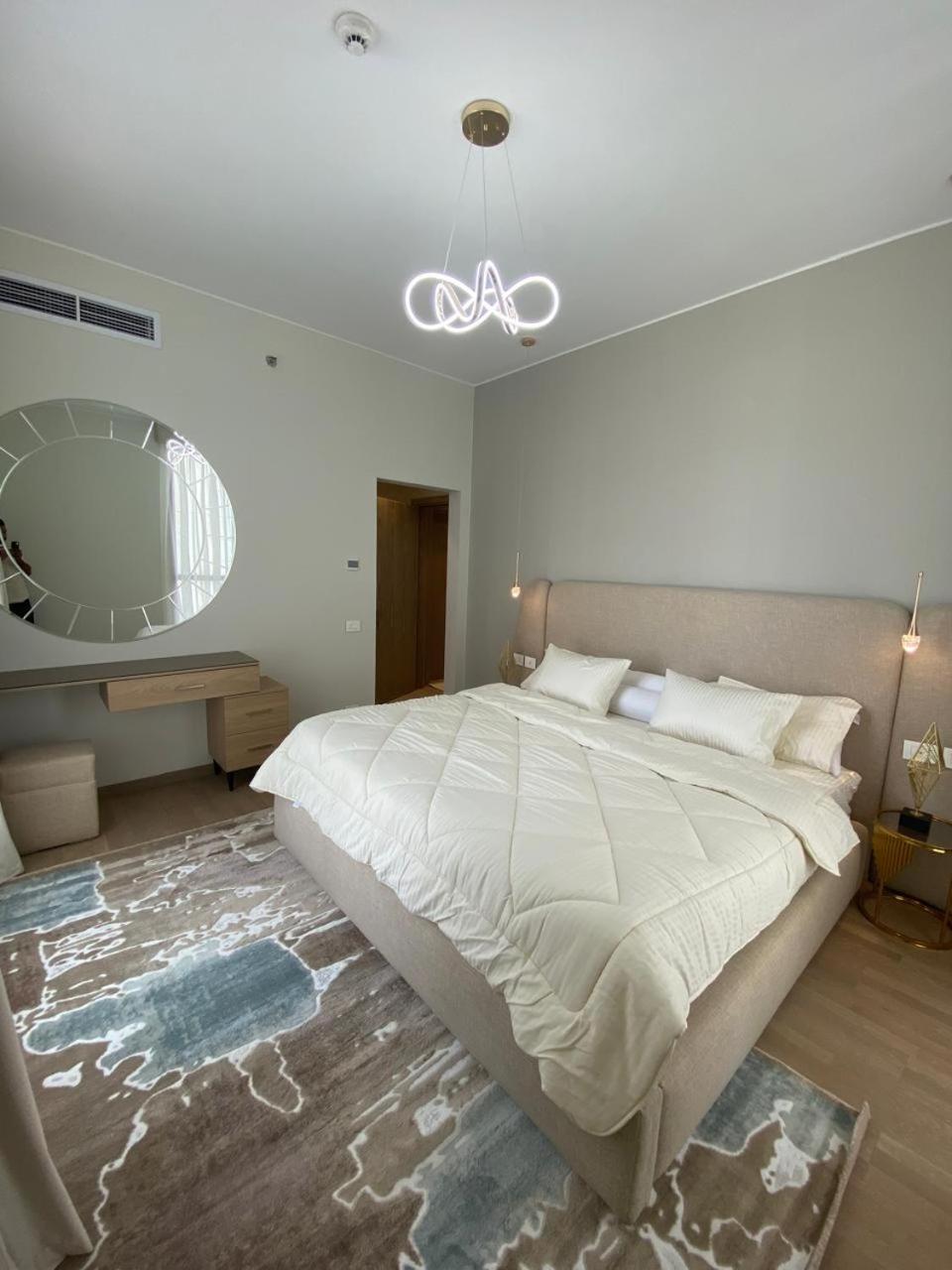 Apartment with View and Balcony photo 3