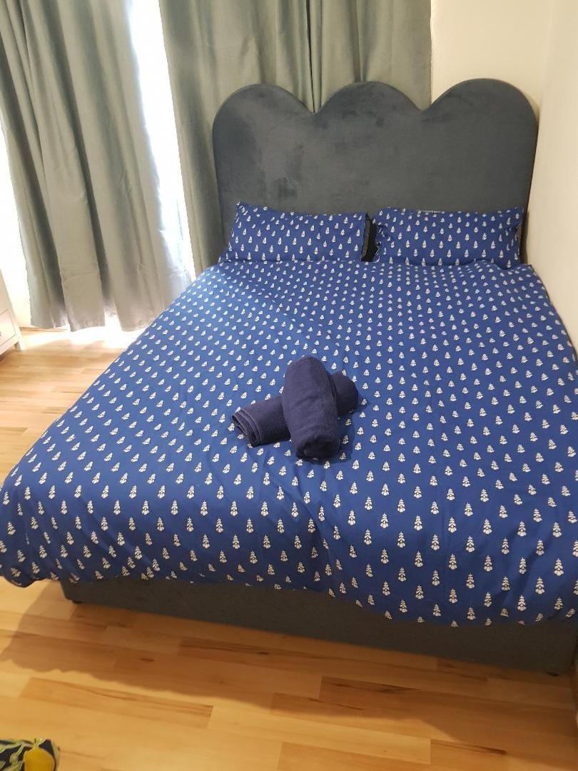 Deluxe Double Room (2 Adults + 1 Child) photo 2