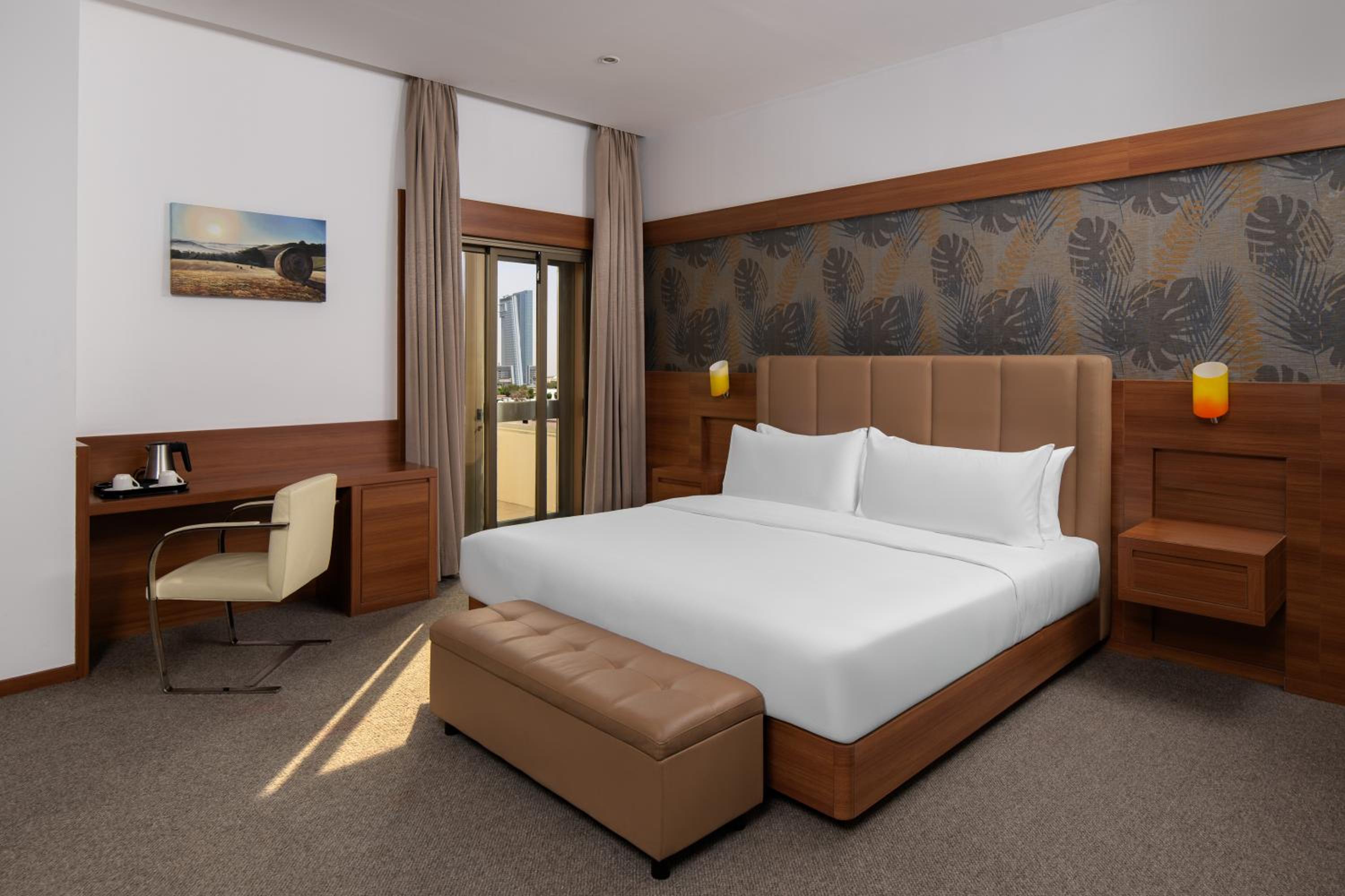 Super King Suite with Balcony - Photo 1