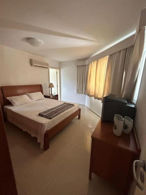 Seven-Bedroom House photo 1