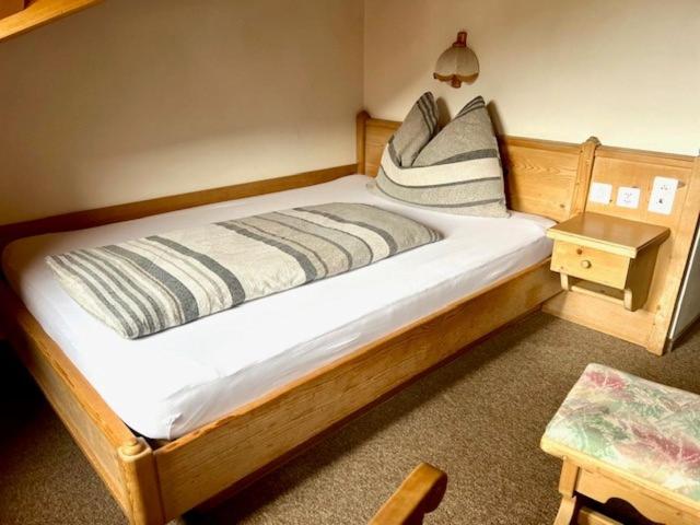 Comfort Single Room