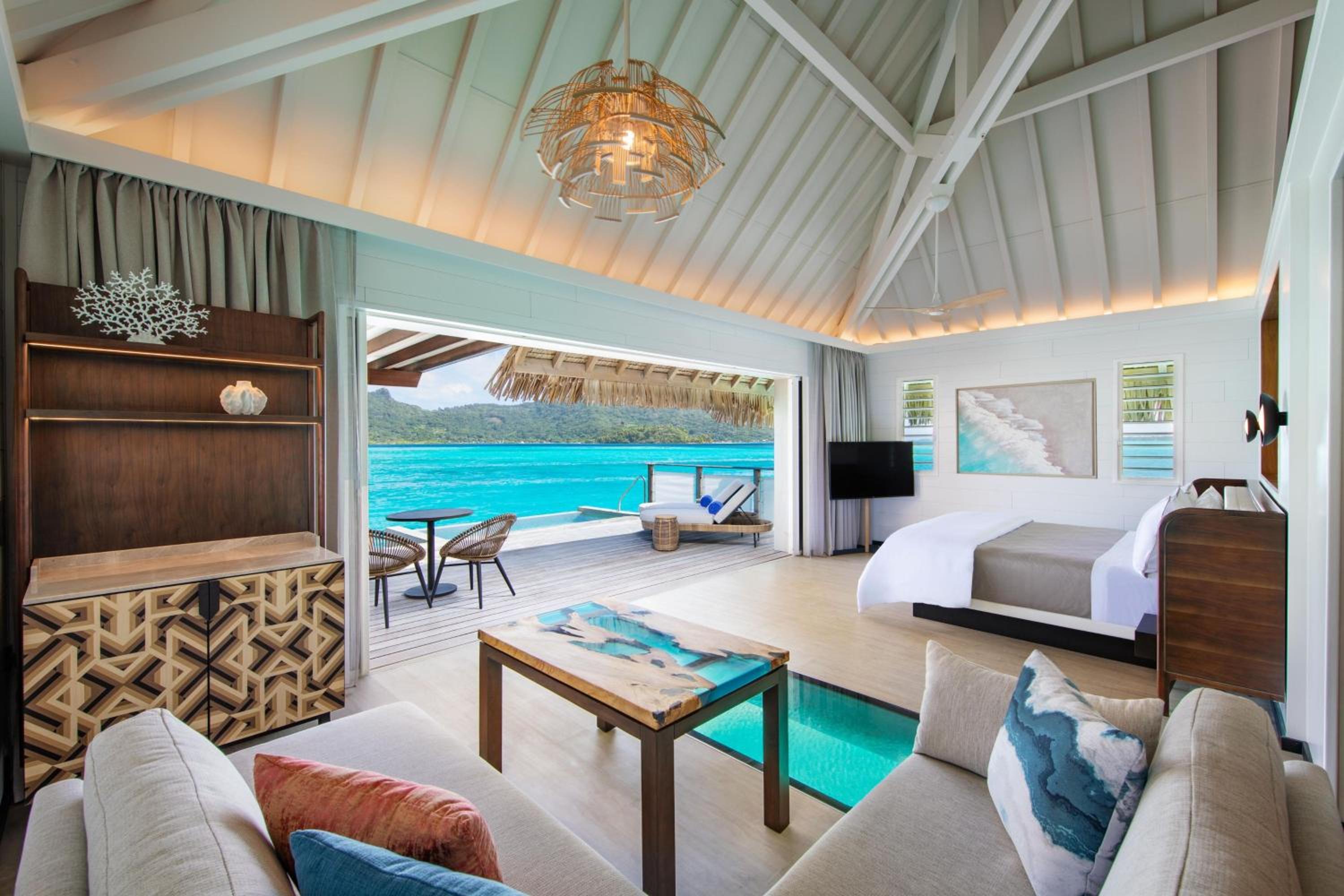 Overwater Suite, Otemanu View with Plunge Pool