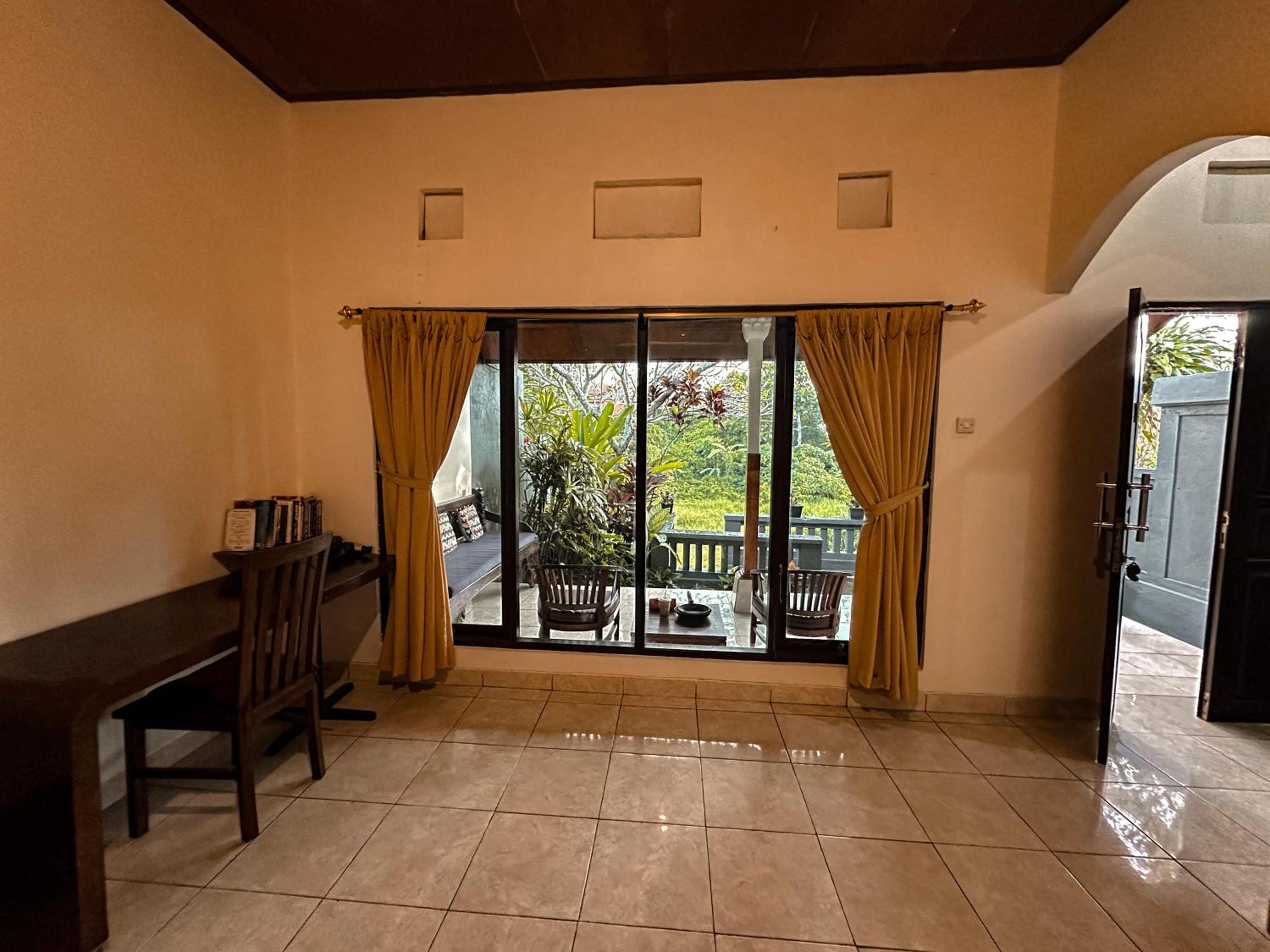 Villa with Garden View - Photo 5