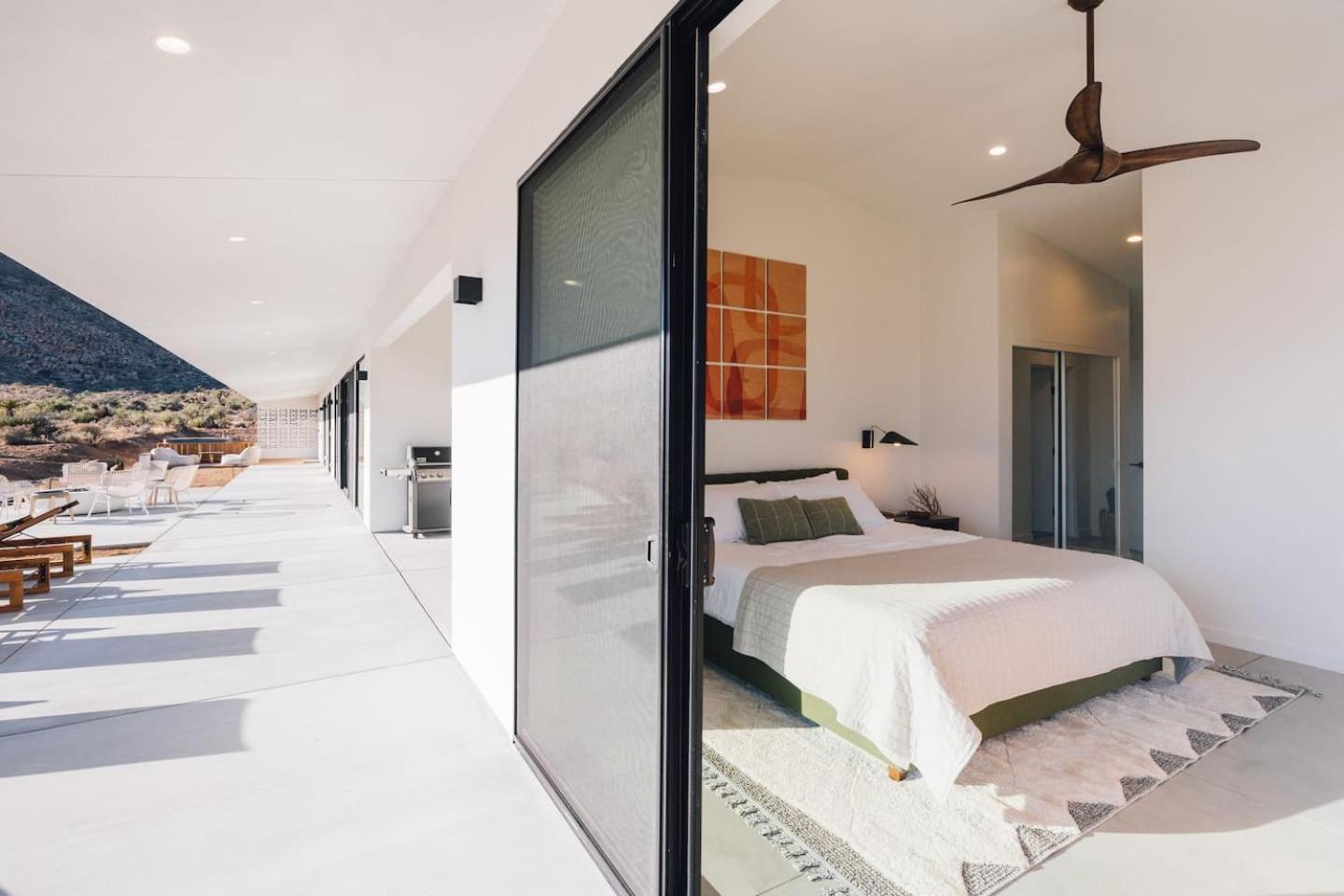 Three-Bedroom House photo 1