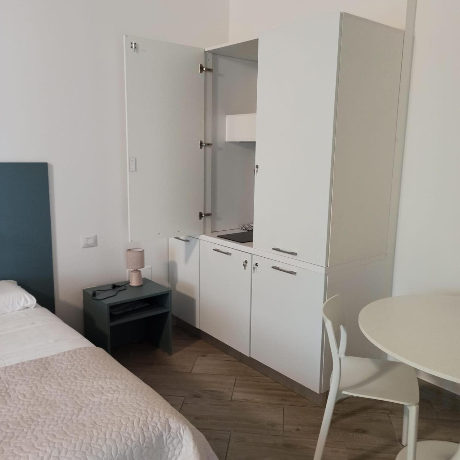 Large Double Room photo 2